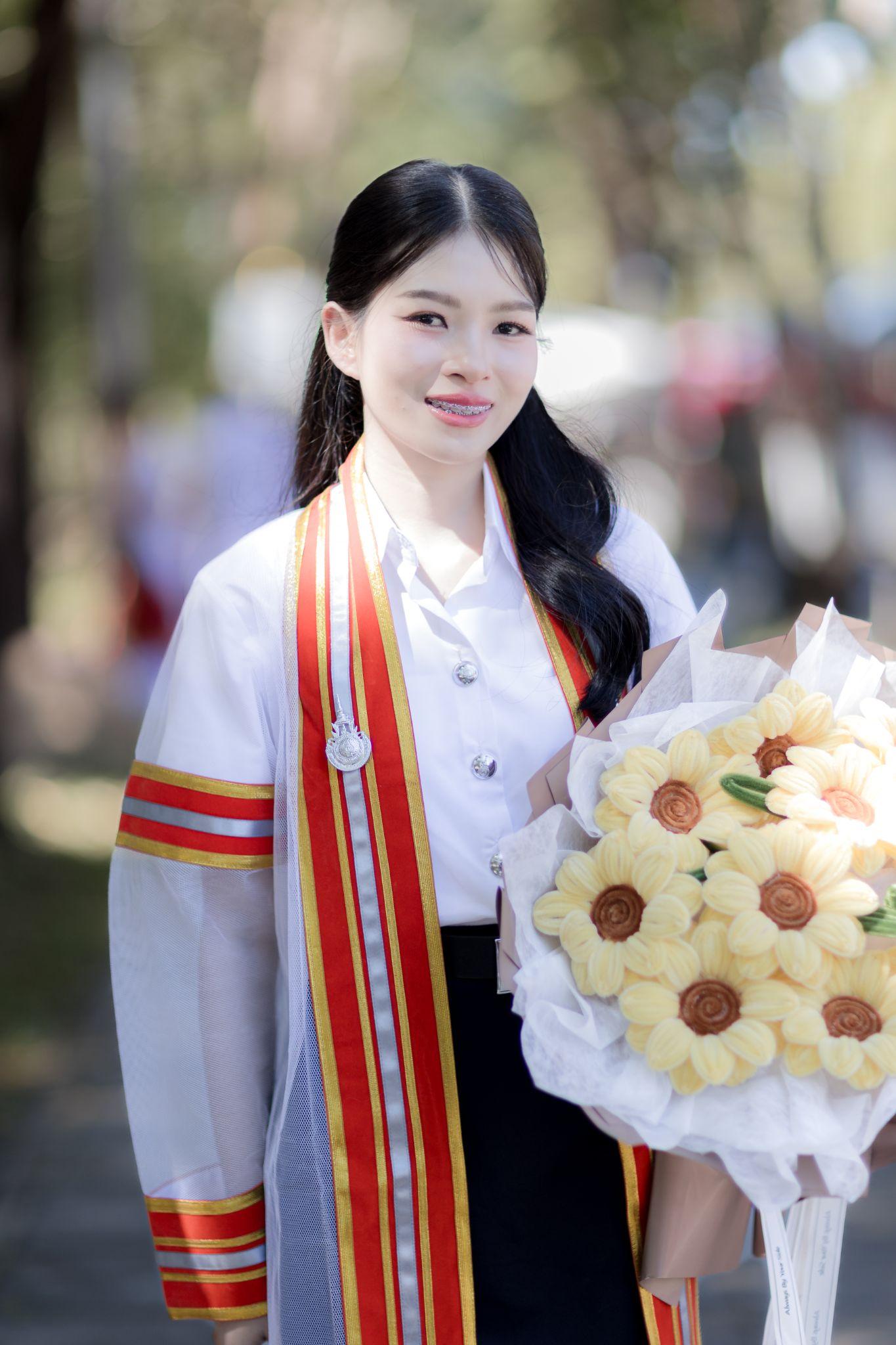 ผลงานรับปริญญา มหาวิทยาลัยเทคโนโลยีราชมงคลอีสาน โดย Pangpond Gallery ภาพที่ 10