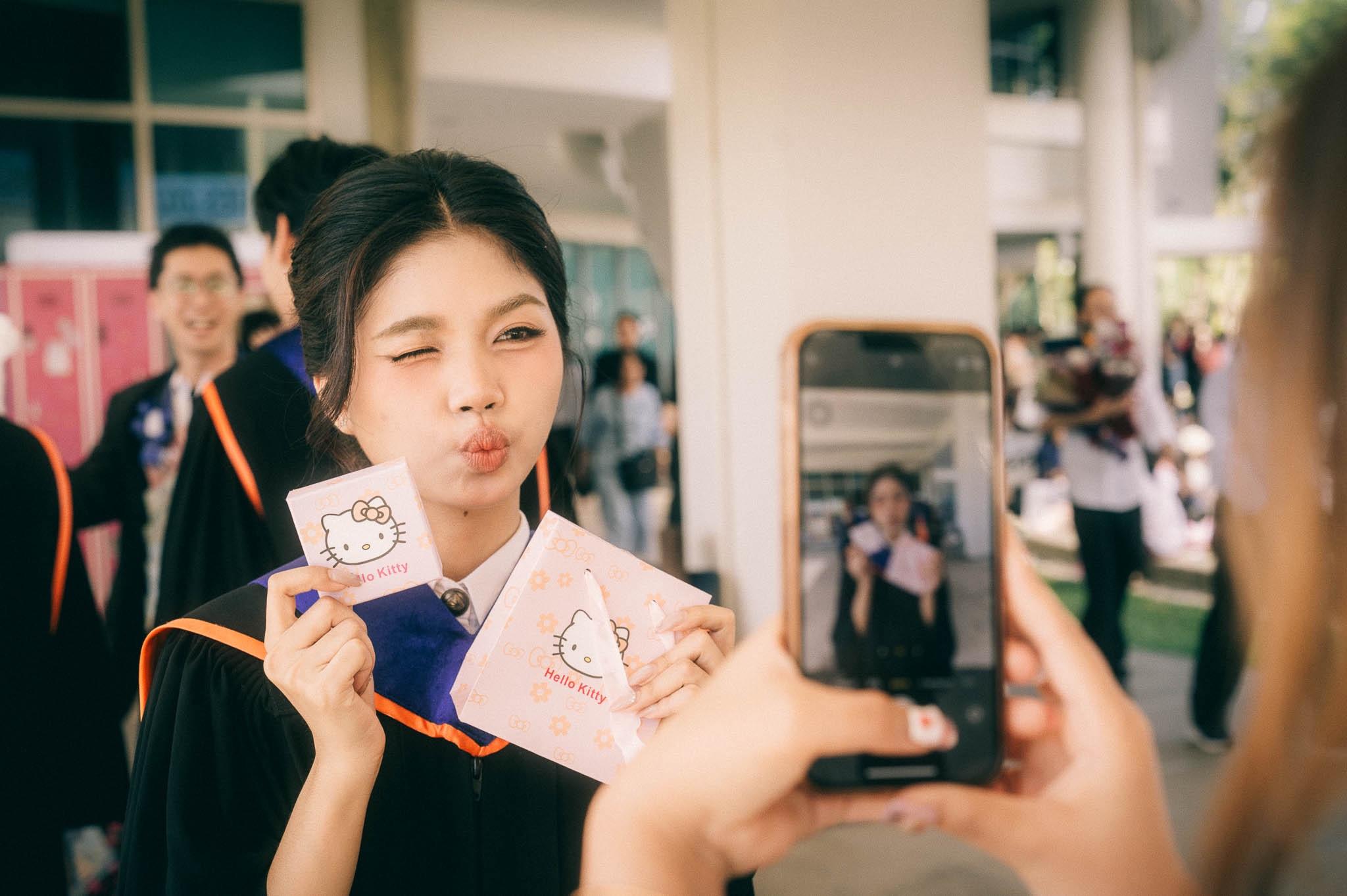 ผลงานรับปริญญา มหาวิทยาลัยกรุงเทพ โดย Fairy.film_s ภาพที่ 9