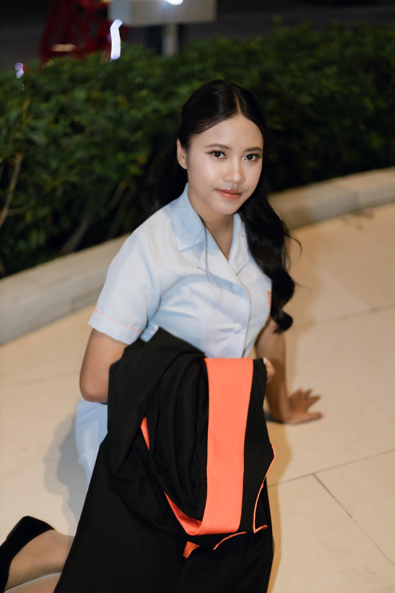ผลงานรับปริญญา โดย Tap09k ภาพที่ 6
