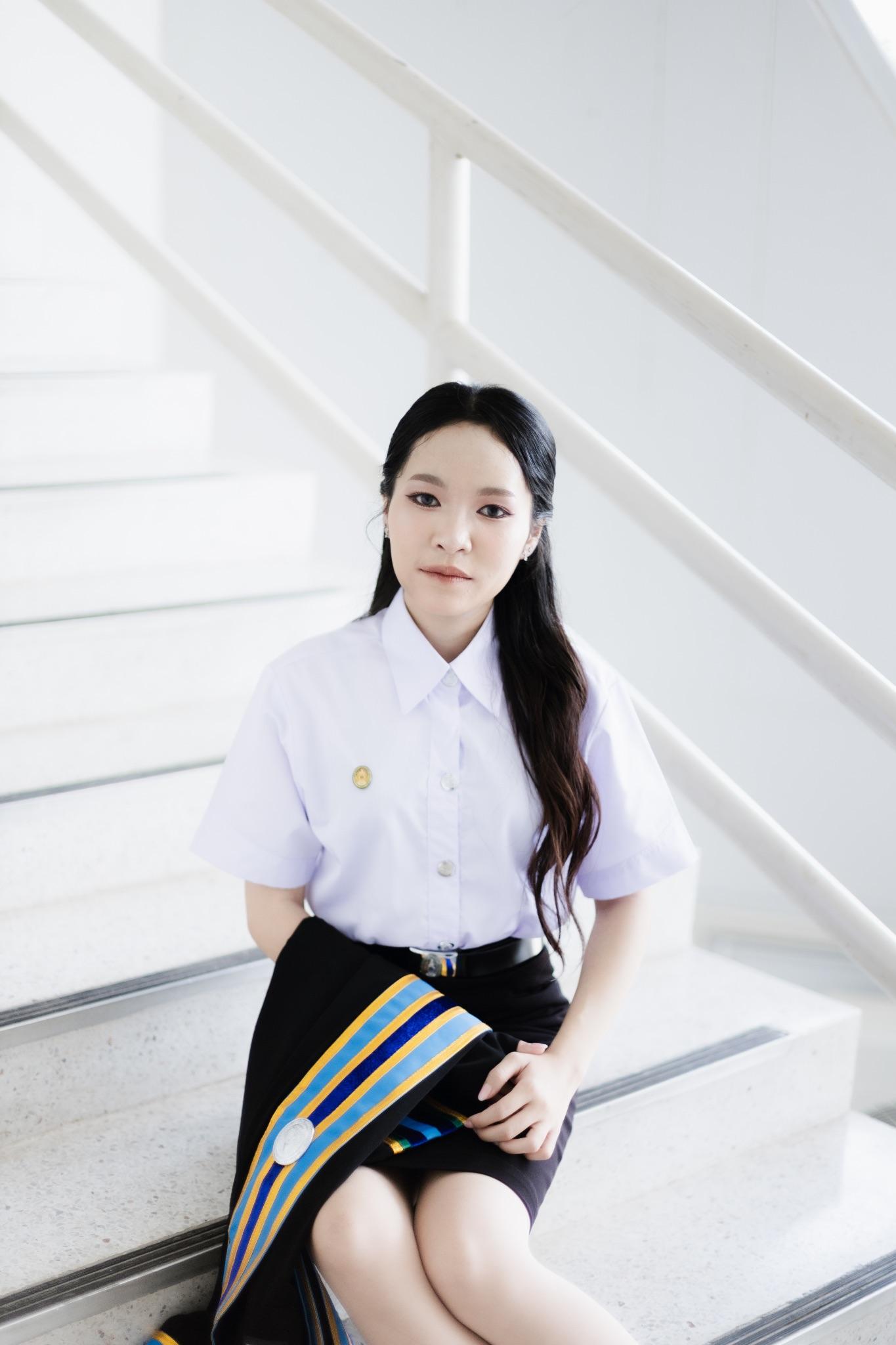 ผลงานรับปริญญา โดย Tap09k ภาพที่ 2