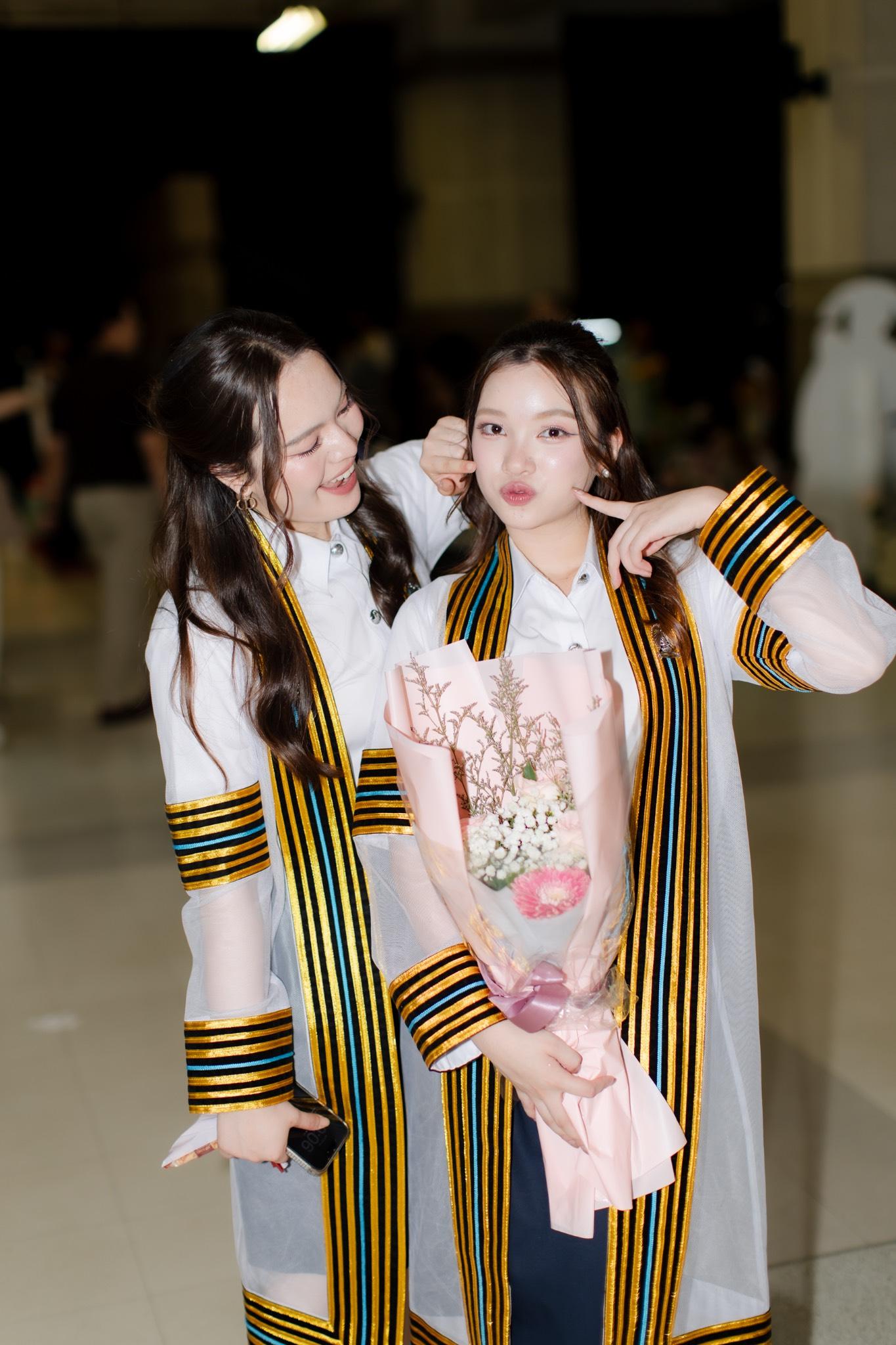 ผลงานรับปริญญา จุฬาลงกรณ์มหาวิทยาลัย โดย Memoriesbypat ภาพที่ 8