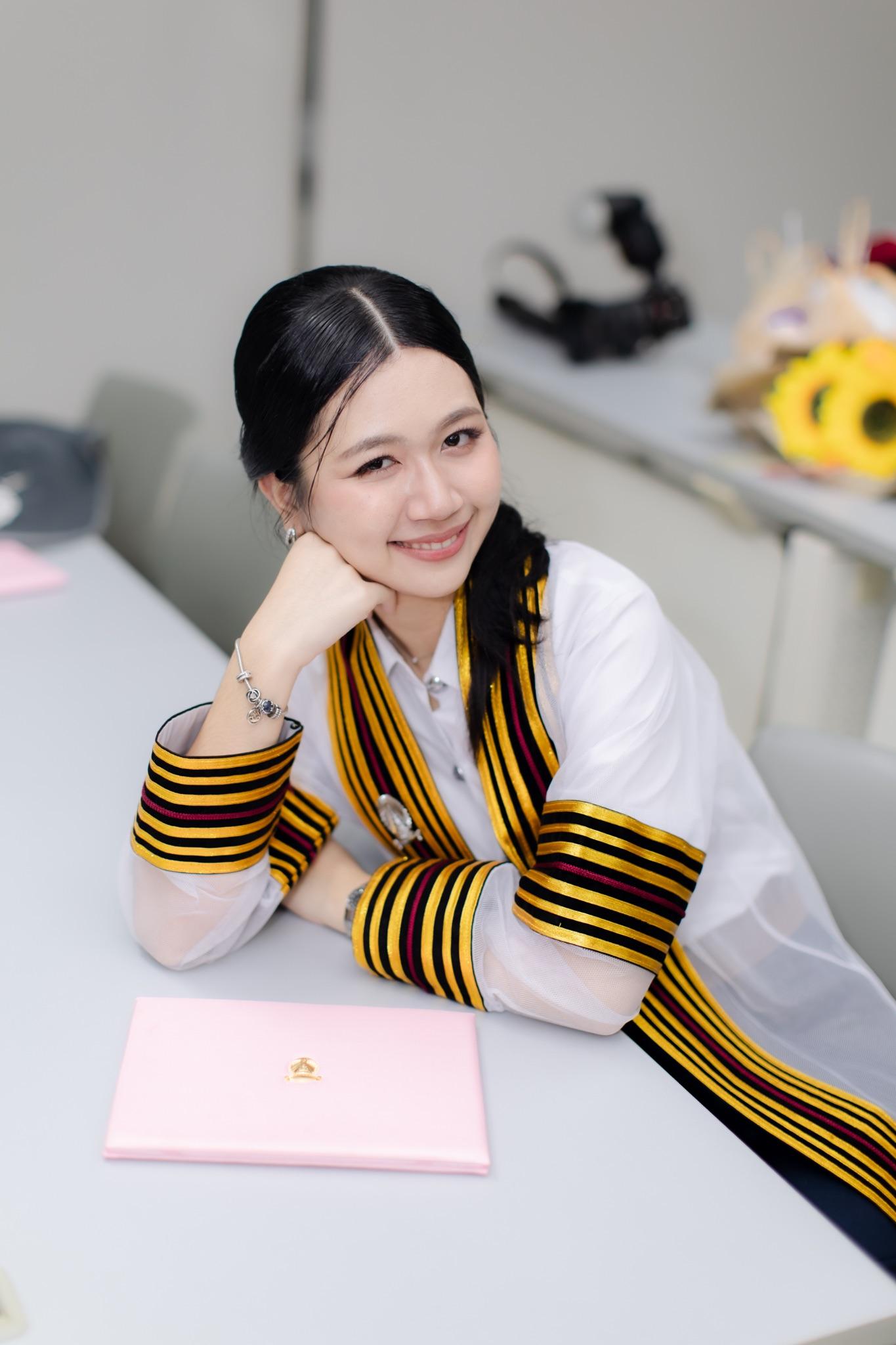 ผลงานรับปริญญา จุฬาลงกรณ์มหาวิทยาลัย โดย Memoriesbypat ภาพที่ 19