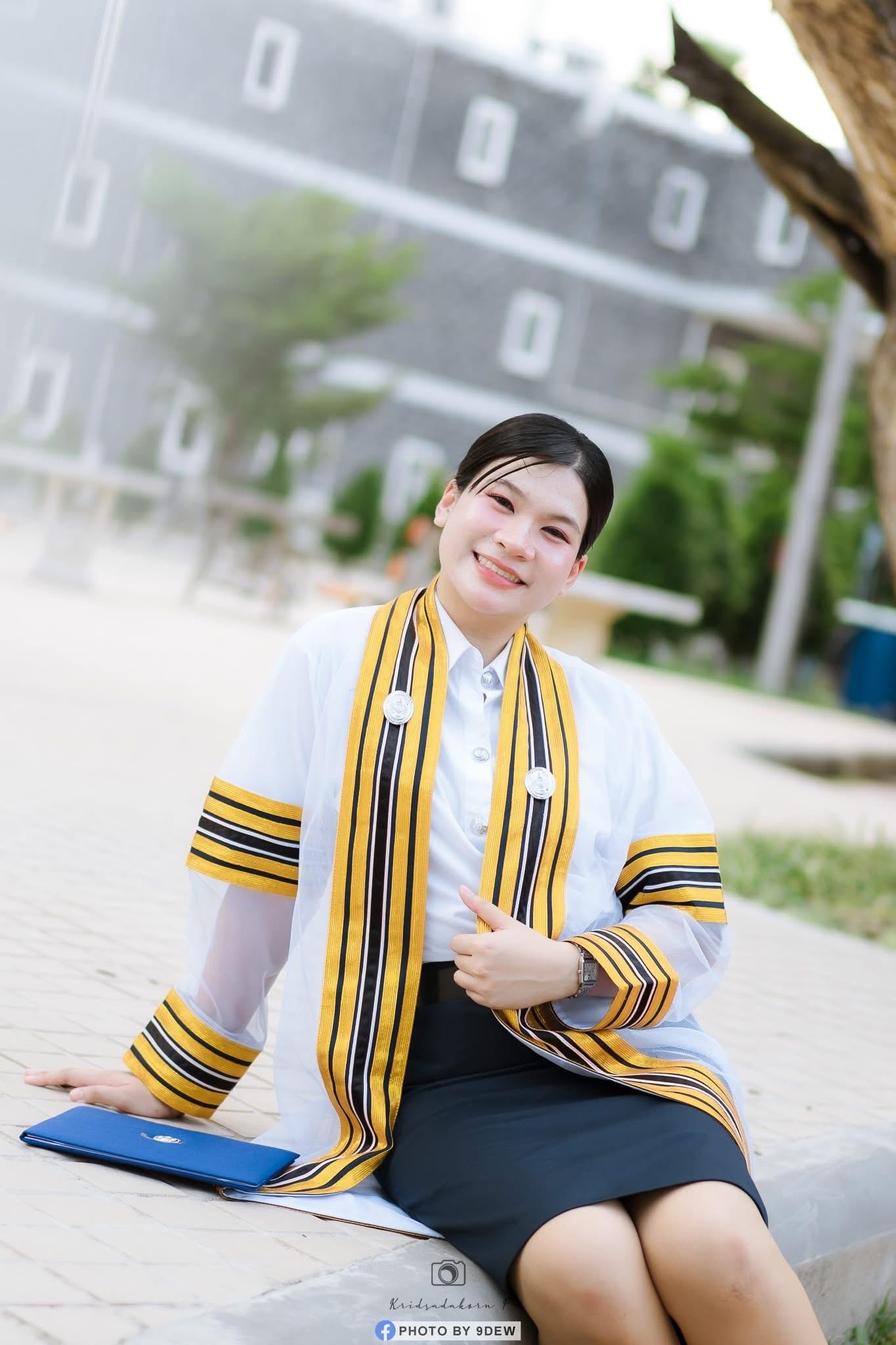 ผลงานรับปริญญา มหาวิทยาลัยราชภัฏสวนสุนันทา โดย Photo By 9Dew ภาพที่ 4