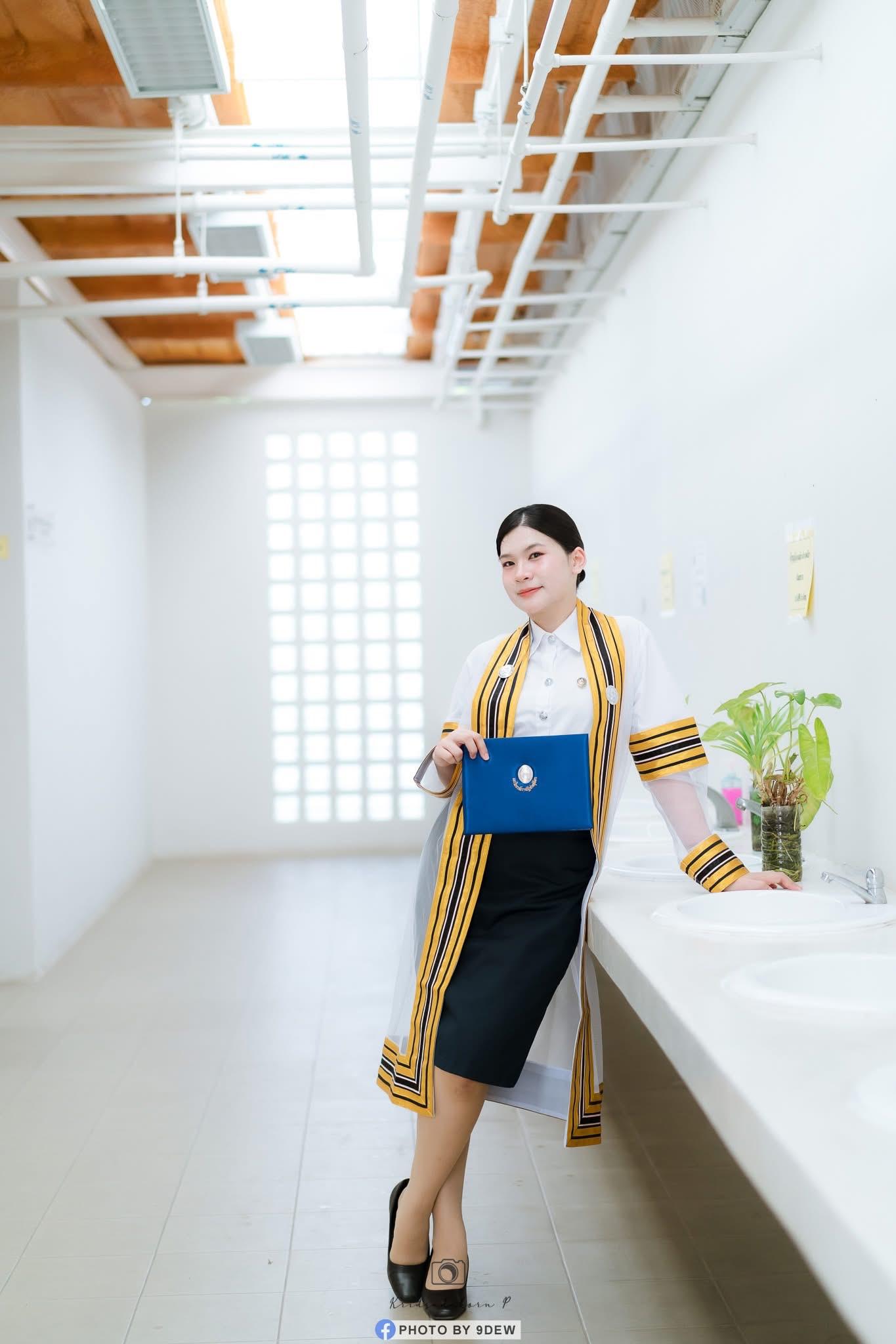 ผลงานรับปริญญา มหาวิทยาลัยราชภัฏสวนสุนันทา โดย Photo By 9Dew ภาพที่ 8