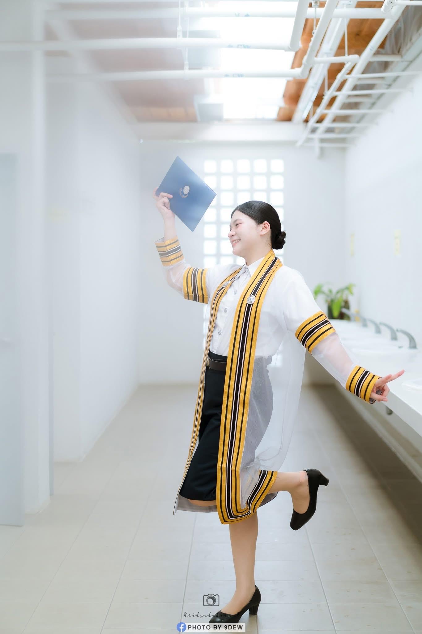 ผลงานรับปริญญา มหาวิทยาลัยราชภัฏสวนสุนันทา โดย Photo By 9Dew ภาพที่ 7