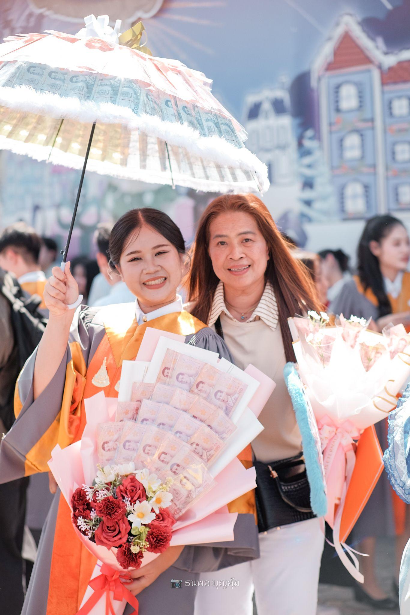 ผลงานรับปริญญา มหาวิทยาลัยเทคโนโลยีสุรนารี โดย Tanapon Bunkum ภาพที่ 1
