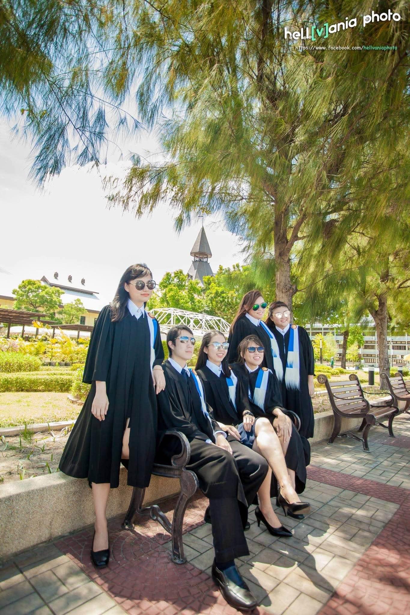 ผลงานรับปริญญา มหาวิทยาลัยธรรมศาสตร์ โดย Hellvania Photo ภาพที่ 12