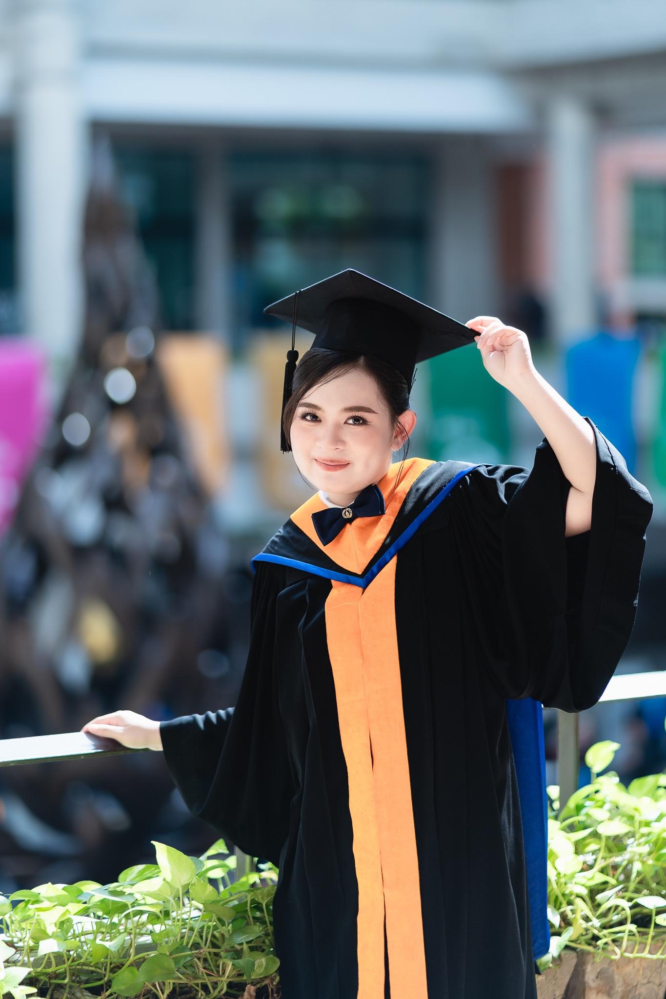 ผลงานรับปริญญา มหาวิทยาลัยมหิดล โดย Ti Te ภาพที่ 1