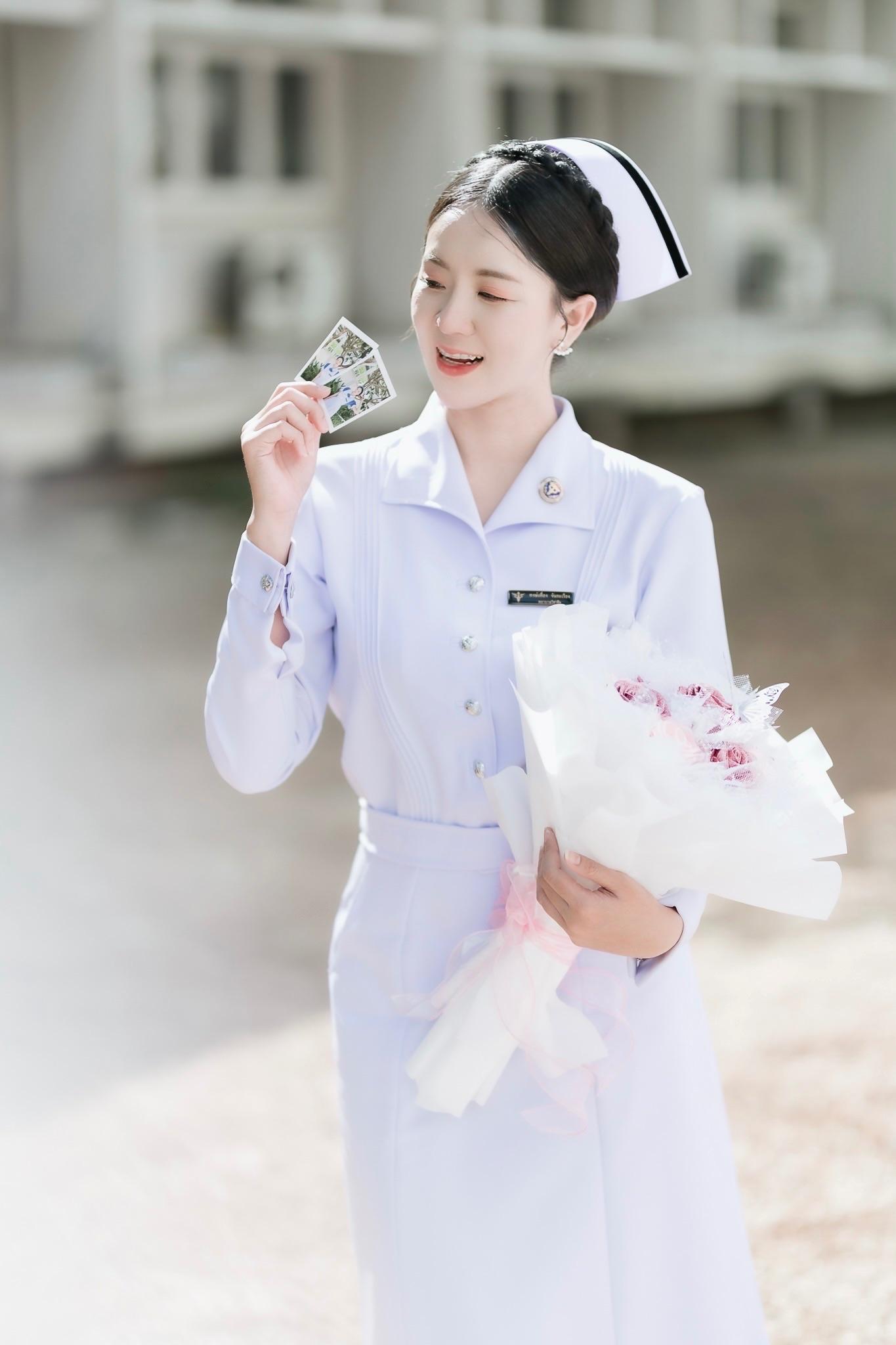 ผลงานรับปริญญา โดย Mannoiphoto ภาพที่ 8