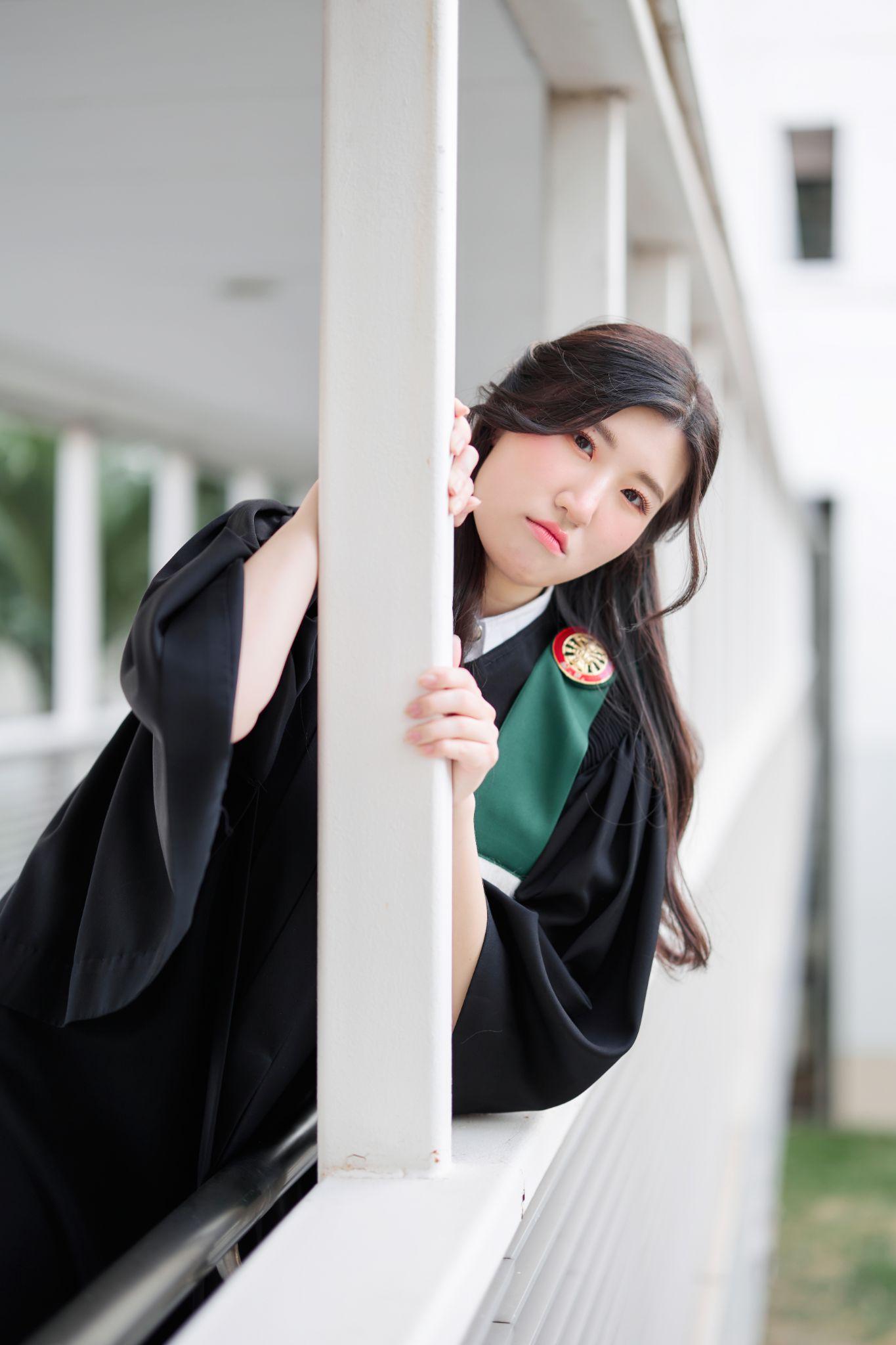 ผลงานรับปริญญา มหาวิทยาลัยธรรมศาสตร์ โดย J99_Gallery ภาพที่ 2