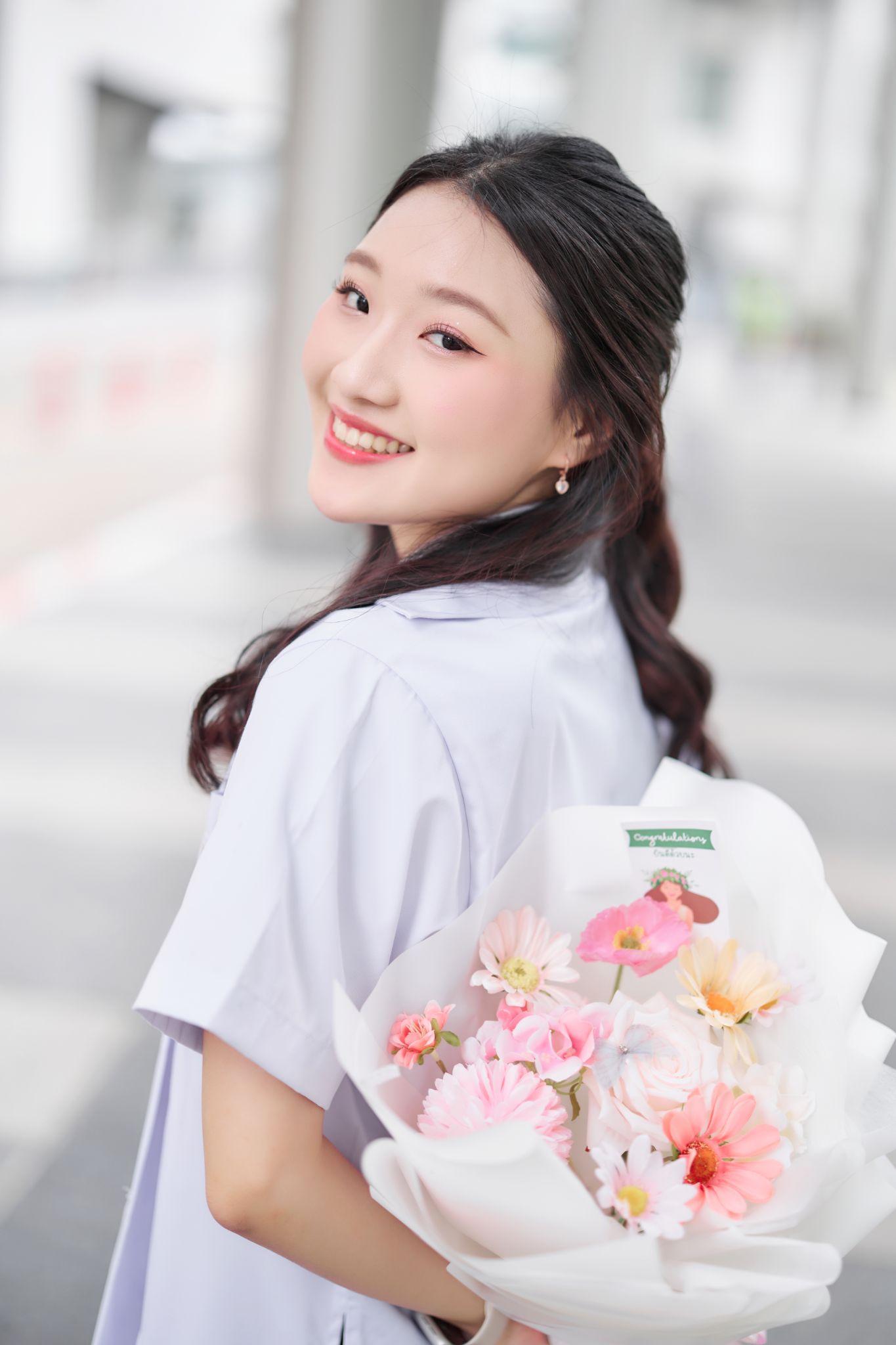 ผลงานรับปริญญา โดย J99_Gallery ภาพที่ 3