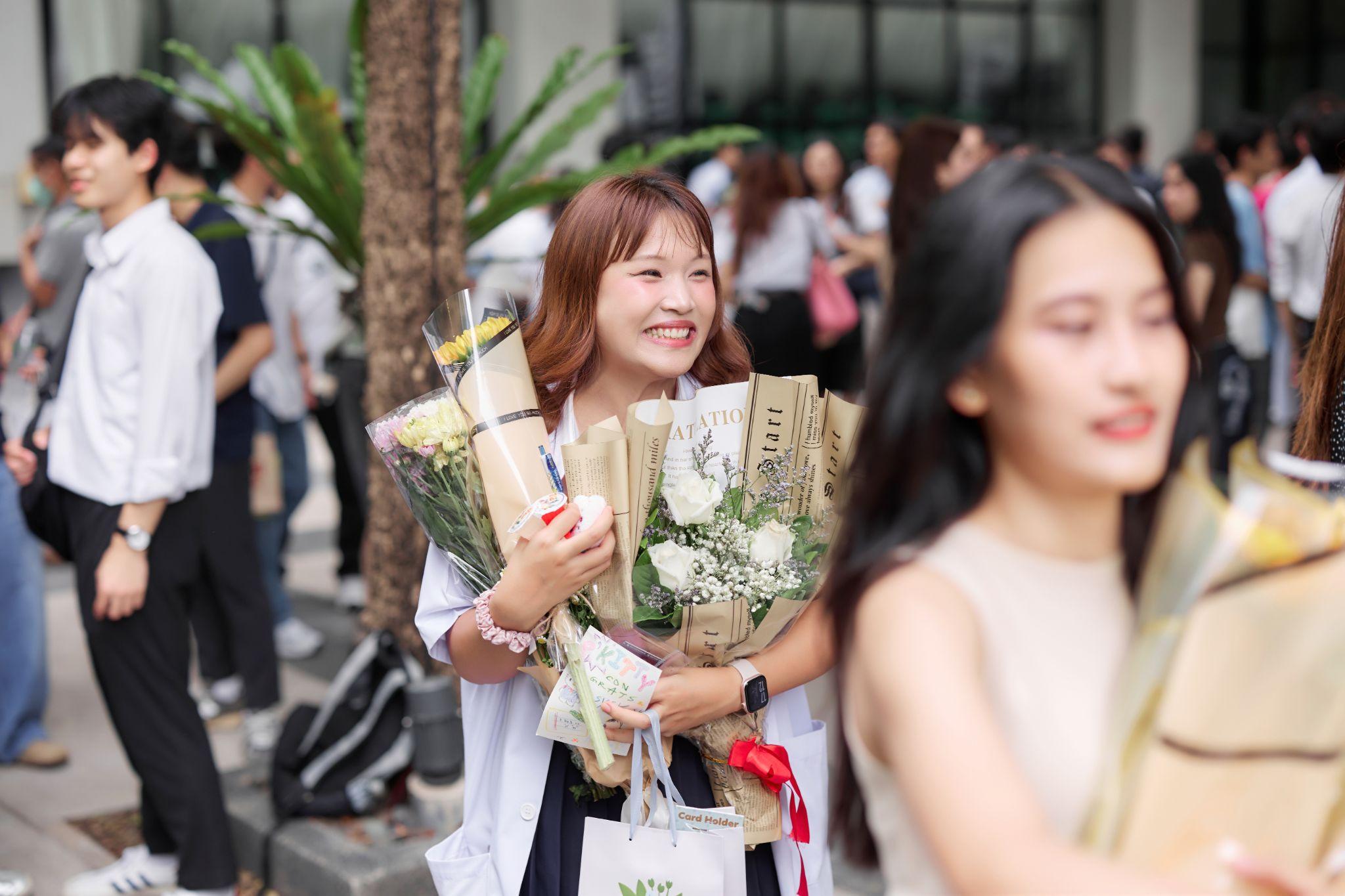 ผลงานรับปริญญา จุฬาลงกรณ์มหาวิทยาลัย โดย J99_Gallery ภาพที่ 15