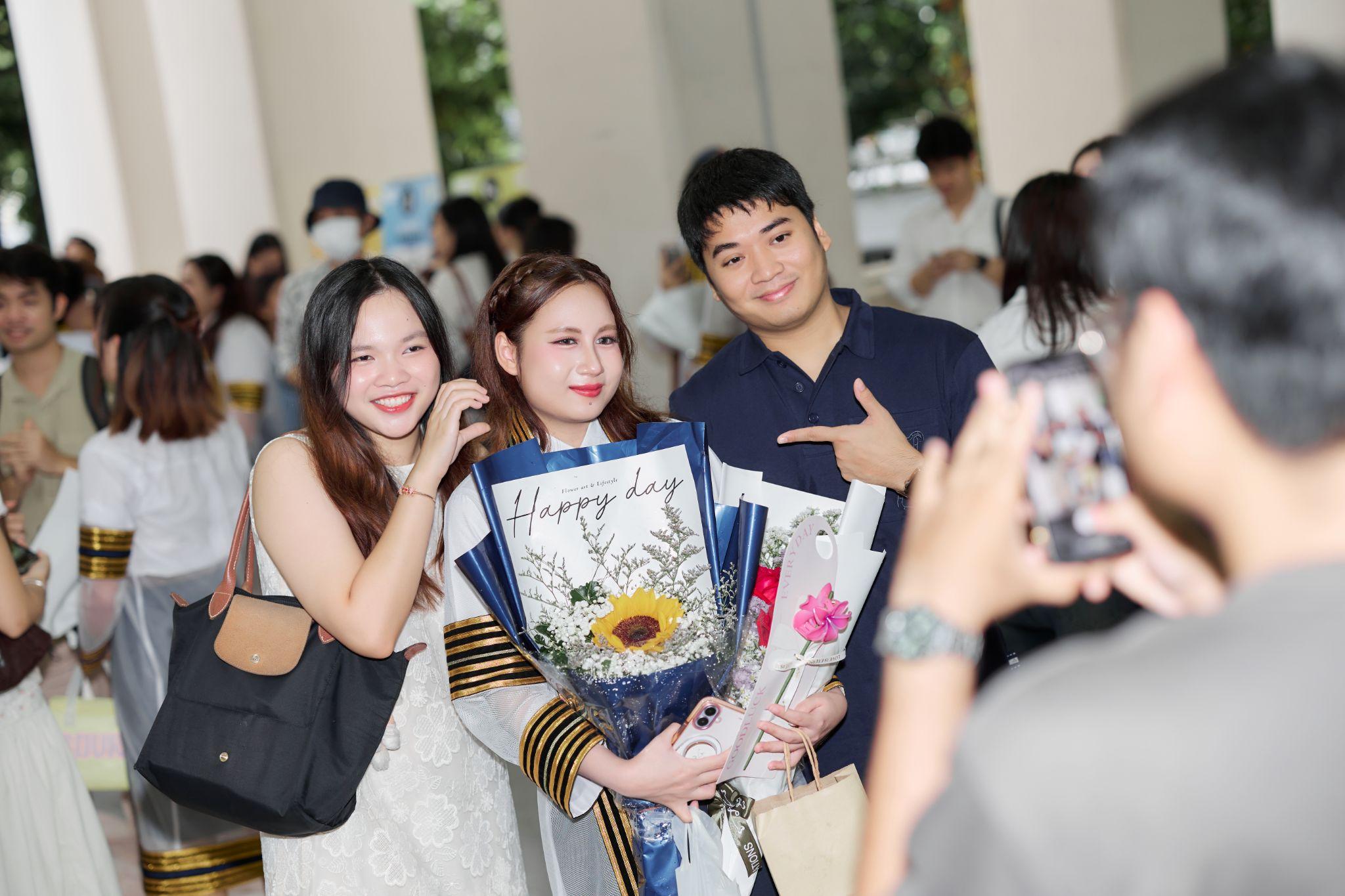 ผลงานรับปริญญา จุฬาลงกรณ์มหาวิทยาลัย โดย J99_Gallery ภาพที่ 8