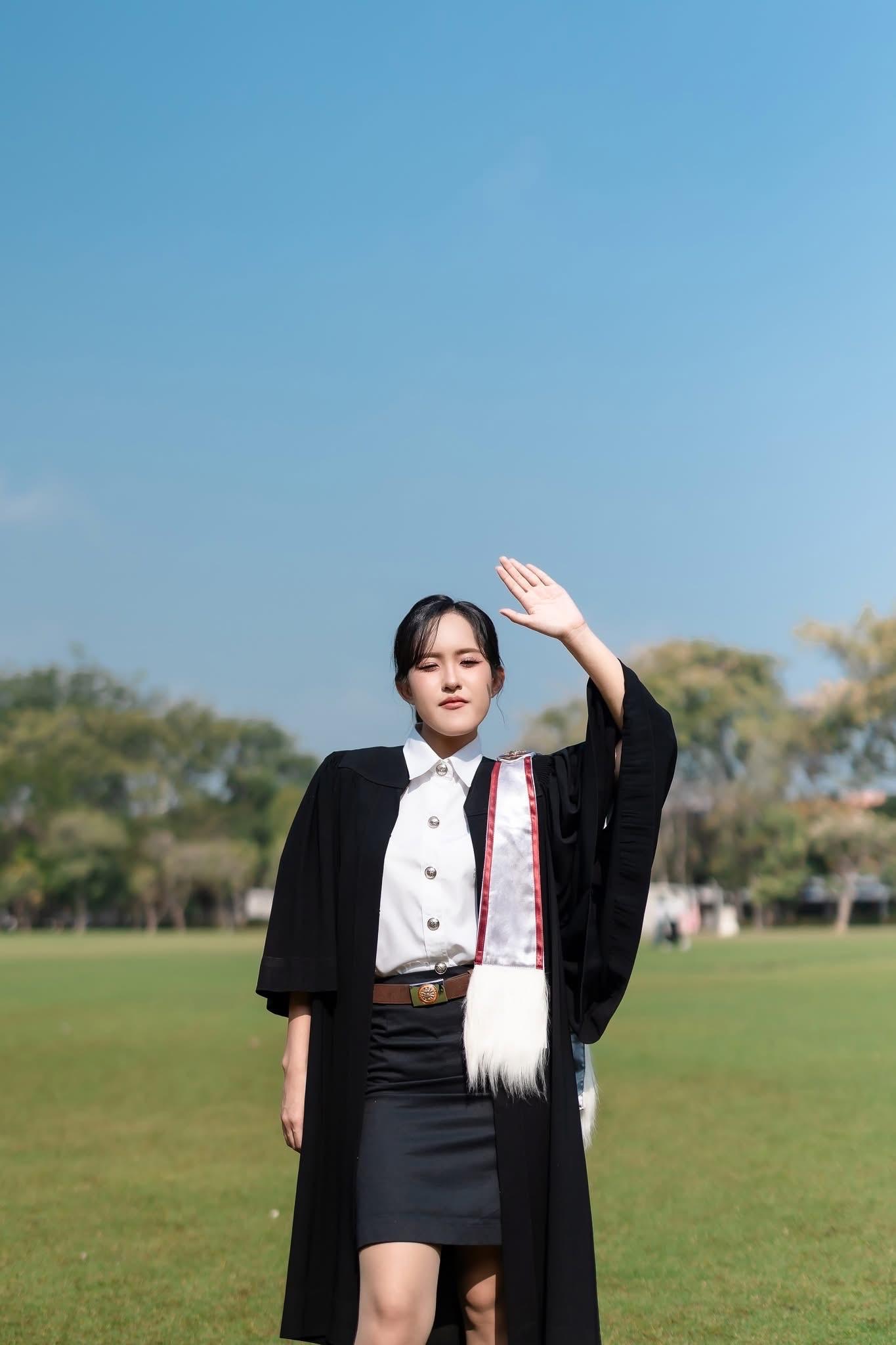 ผลงานรับปริญญา มหาวิทยาลัยธรรมศาสตร์ โดย Palm Shutter ภาพที่ 3