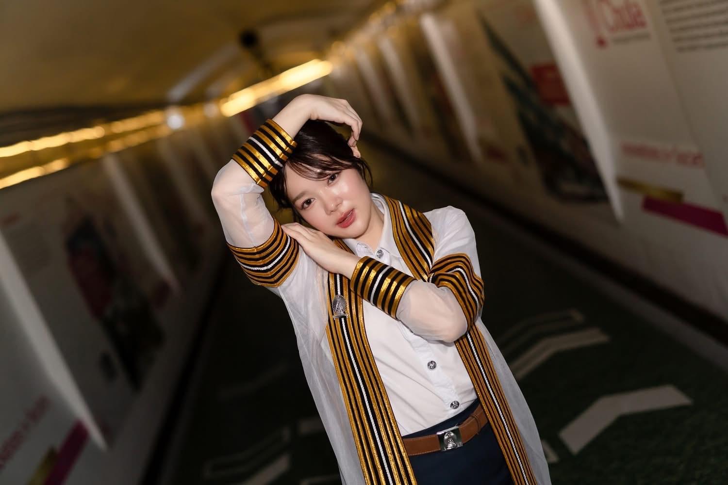 ผลงานรับปริญญา โดย Palm Shutter ภาพที่ 1