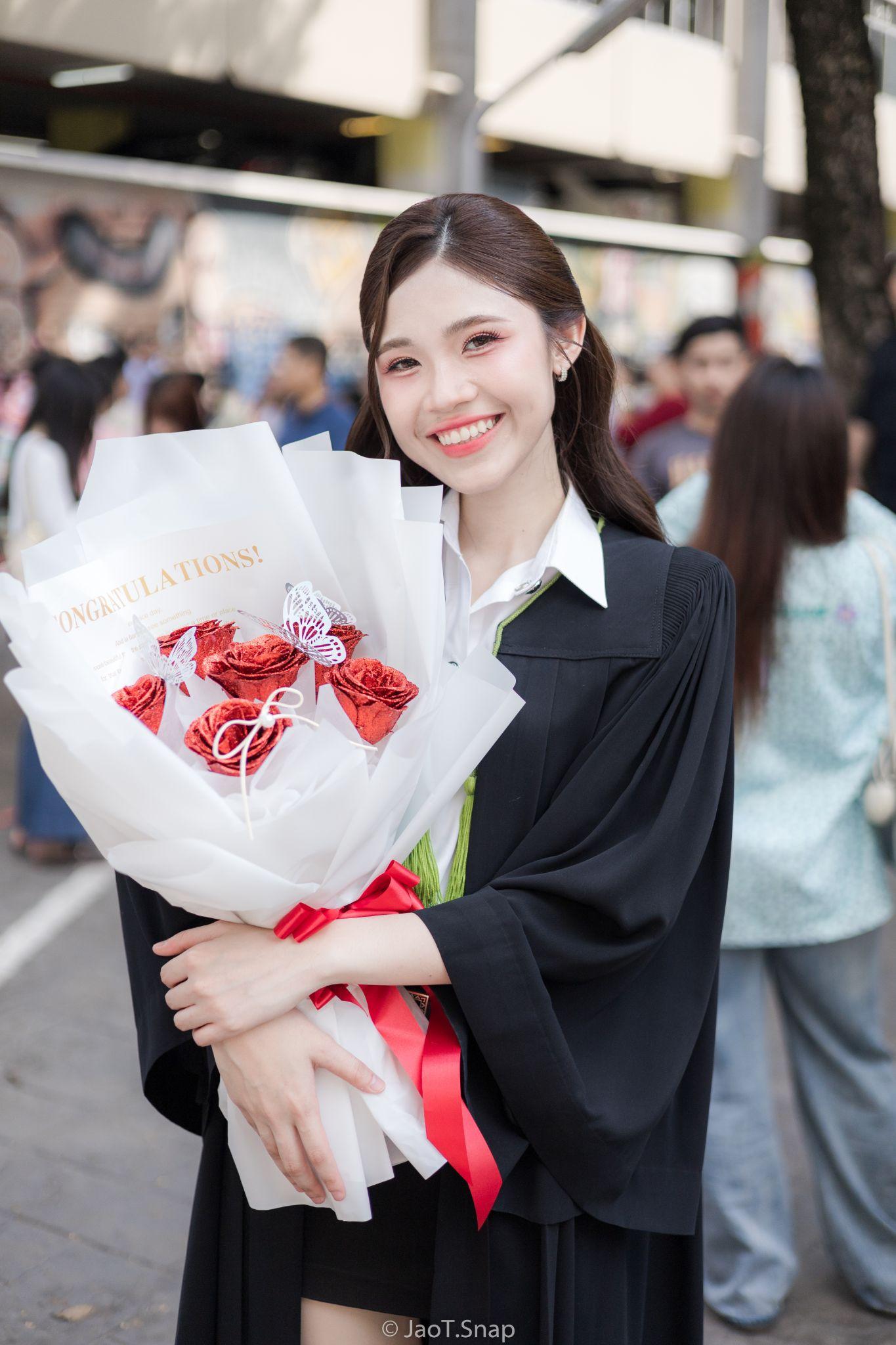 ผลงานรับปริญญา มหาวิทยาลัยเกษตรศาสตร์ โดย JaoT.Snap ภาพที่ 1