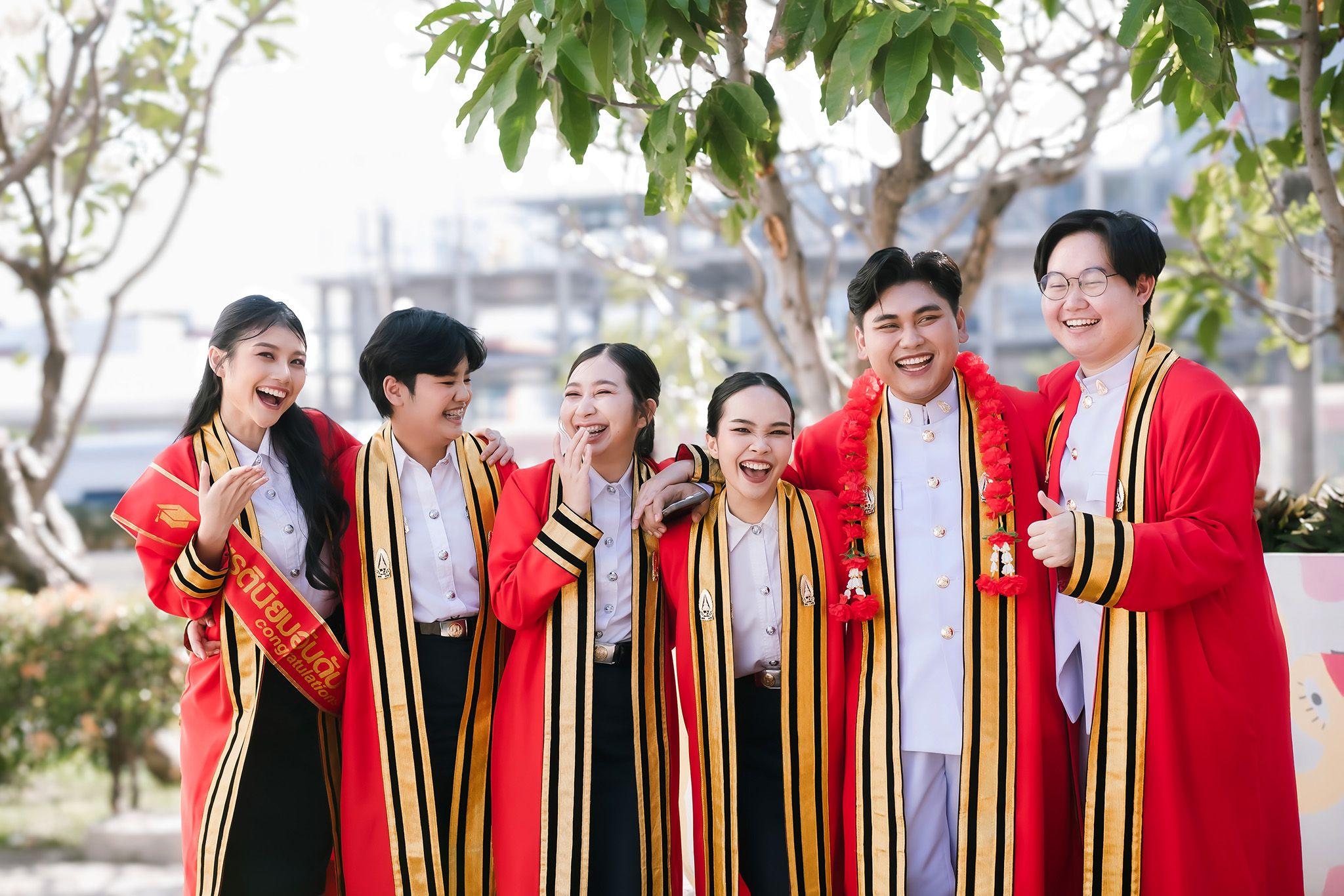 ผลงานรับปริญญา สถาบันเทคโนโลยีพระจอมเกล้าเจ้าคุณทหารลาดกระบัง โดย The NMFoTo ภาพที่ 10