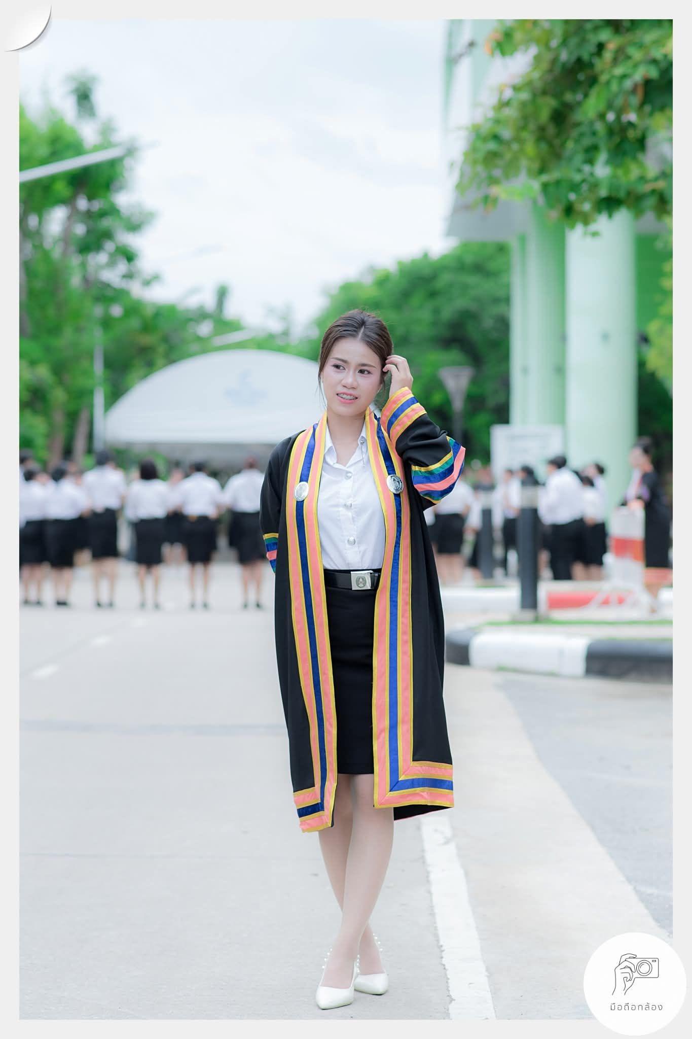 ผลงานรับปริญญา มหาวิทยาลัยราชภัฏนครปฐม โดย มือถือกล้อง ภาพที่ 15