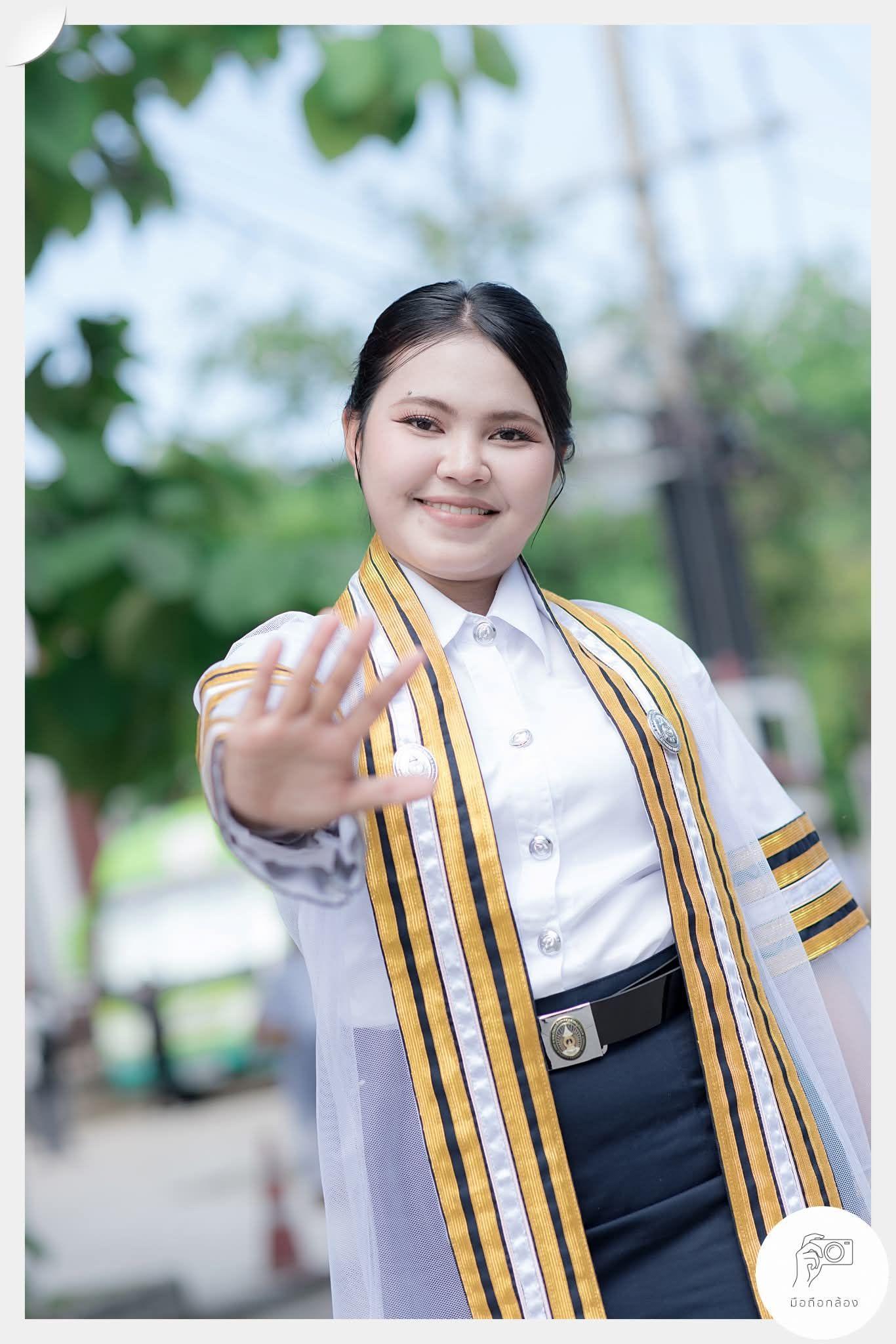 ผลงานรับปริญญา มหาวิทยาลัยราชภัฏสวนสุนันทา โดย มือถือกล้อง ภาพที่ 3