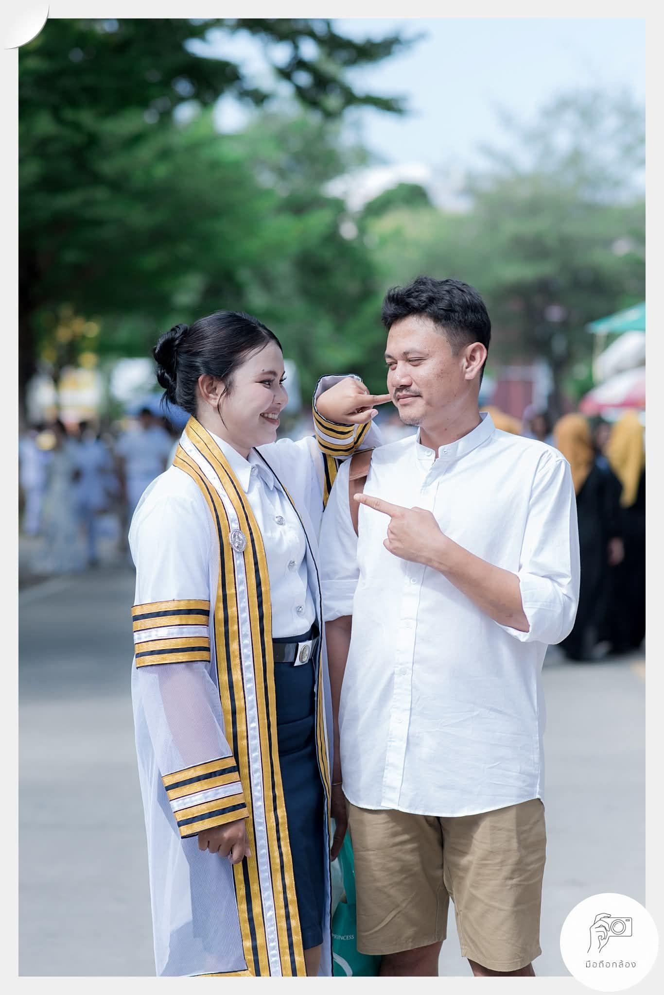 ผลงานรับปริญญา มหาวิทยาลัยราชภัฏสวนสุนันทา โดย มือถือกล้อง ภาพที่ 5