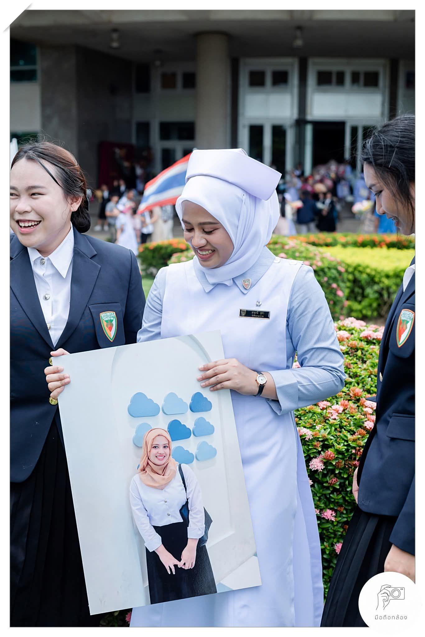 ผลงานรับปริญญา มหาวิทยาลัยชินวัตร โดย มือถือกล้อง ภาพที่ 18