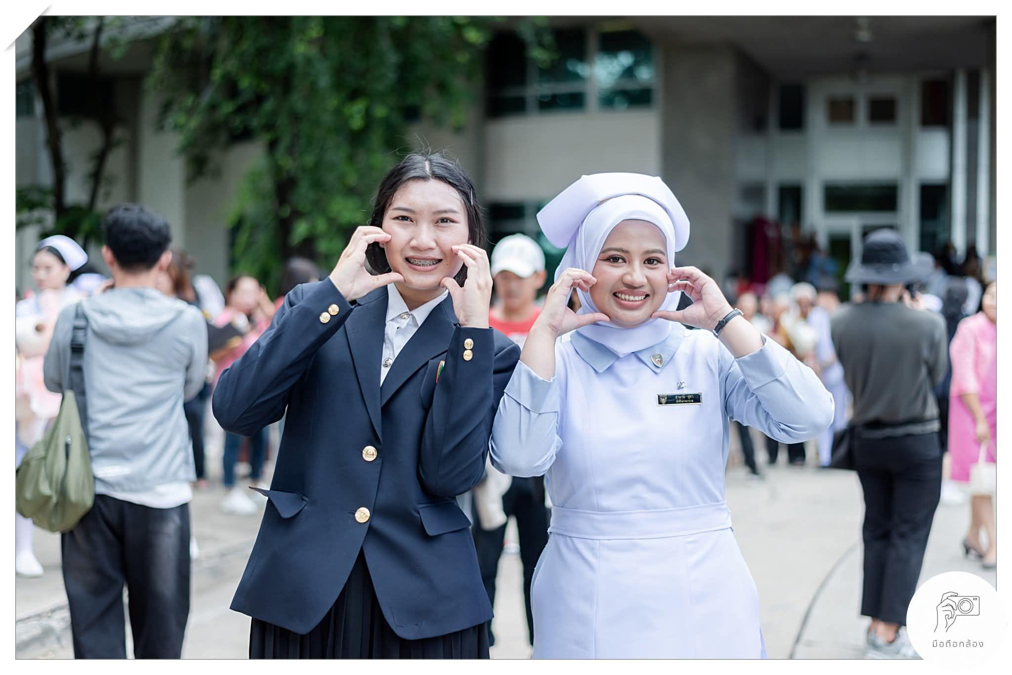 ผลงานรับปริญญา มหาวิทยาลัยชินวัตร โดย มือถือกล้อง ภาพที่ 16