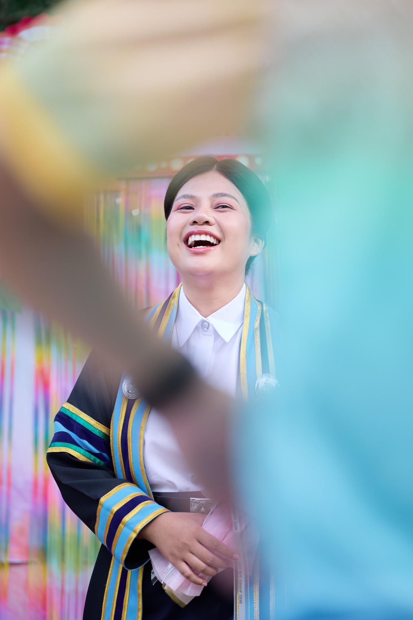 ผลงานรับปริญญา มหาวิทยาลัยราชภัฏกาญจนบุรี โดย ArwutphotoD ภาพที่ 17