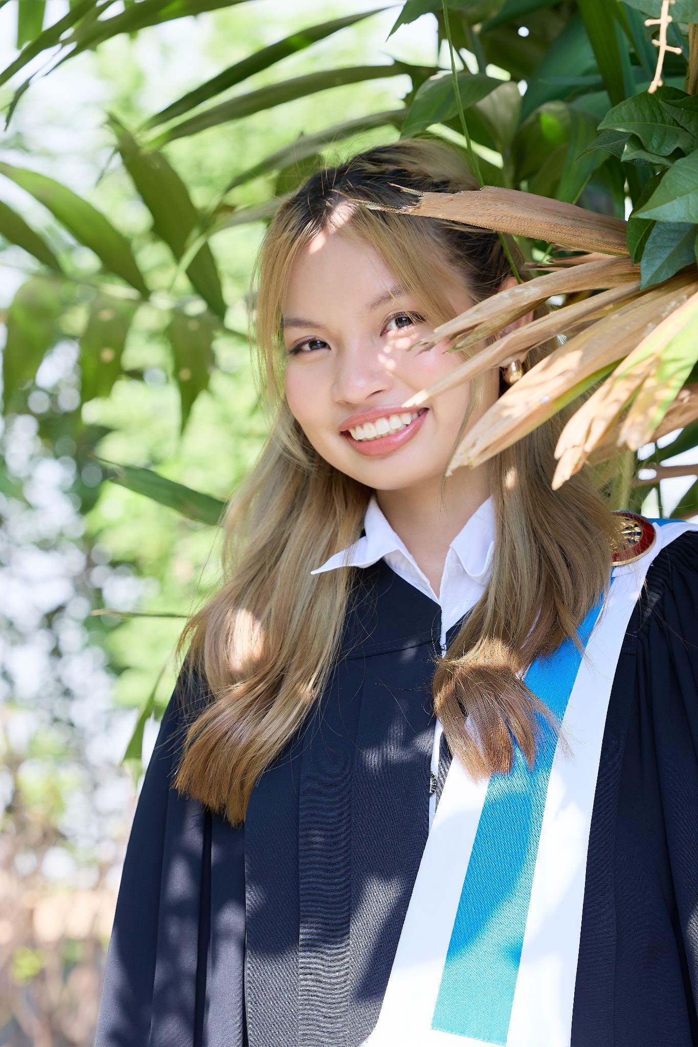 ผลงานรับปริญญา มหาวิทยาลัยธรรมศาสตร์ โดย ArwutphotoD ภาพที่ 6