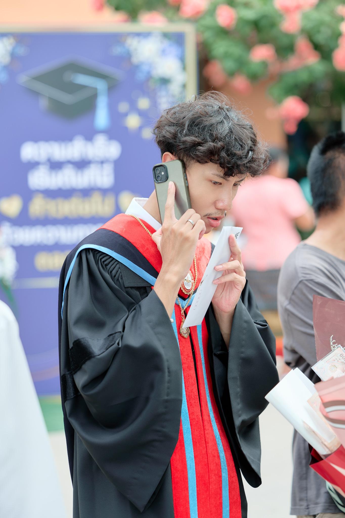 ผลงานรับปริญญา มหาวิทยาลัยกรุงเทพธนบุรี โดย ArwutphotoD ภาพที่ 5