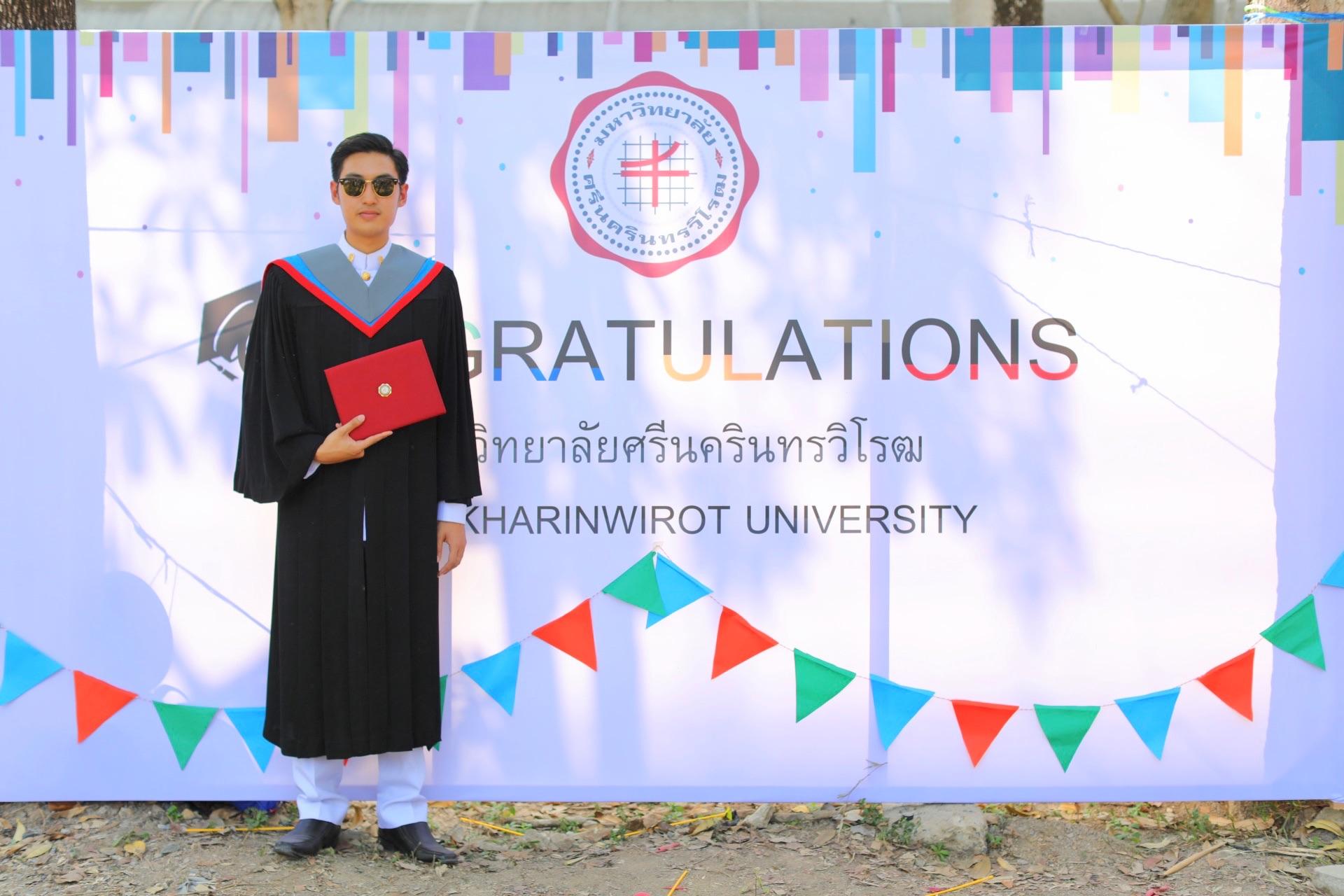 ผลงานรับปริญญา มหาวิทยาลัยศรีนครินทรวิโรฒ โดย ArwutphotoD ภาพที่ 15