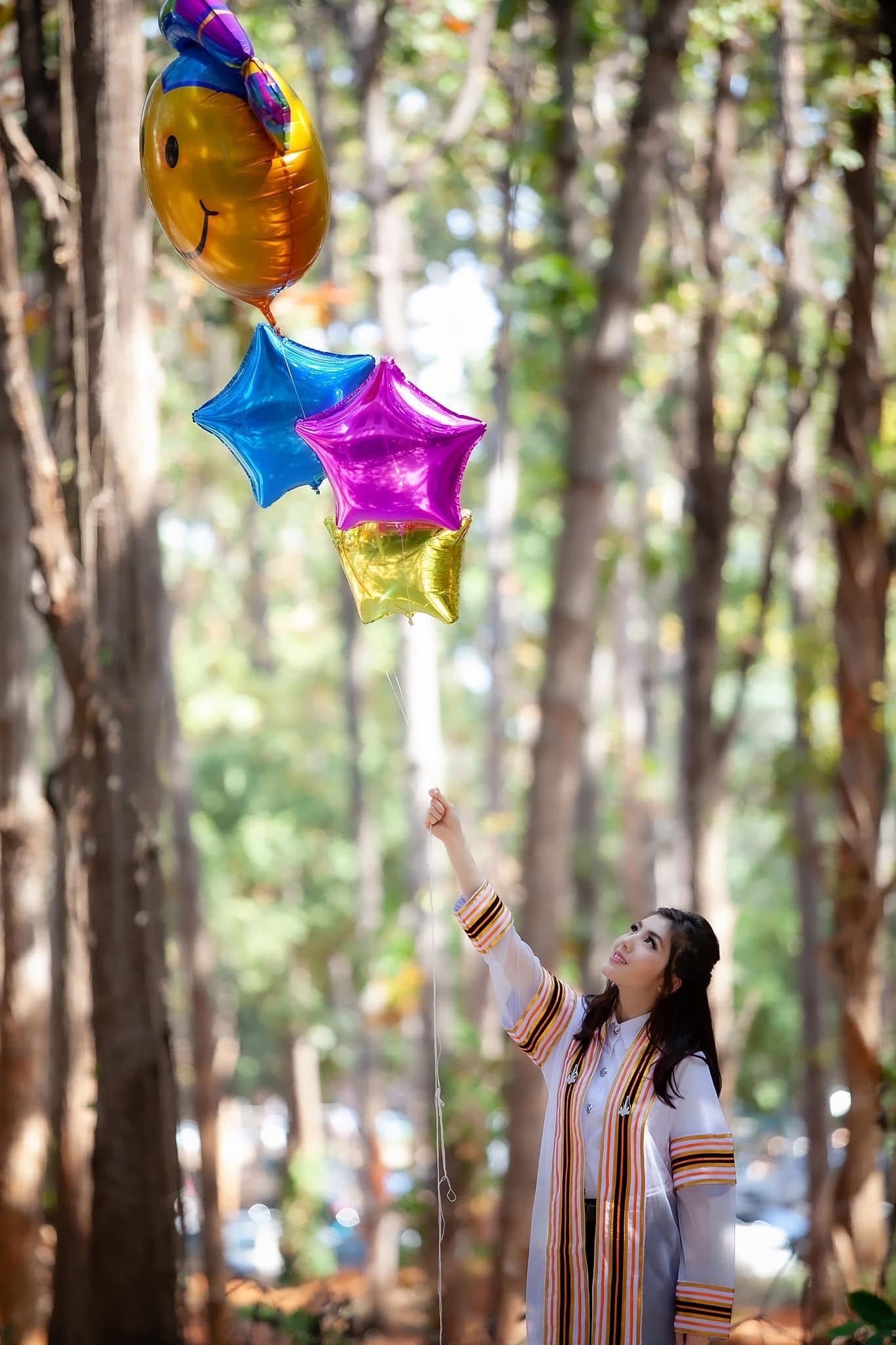 ผลงานรับปริญญา โดย Sookjaifoto ภาพที่ 17