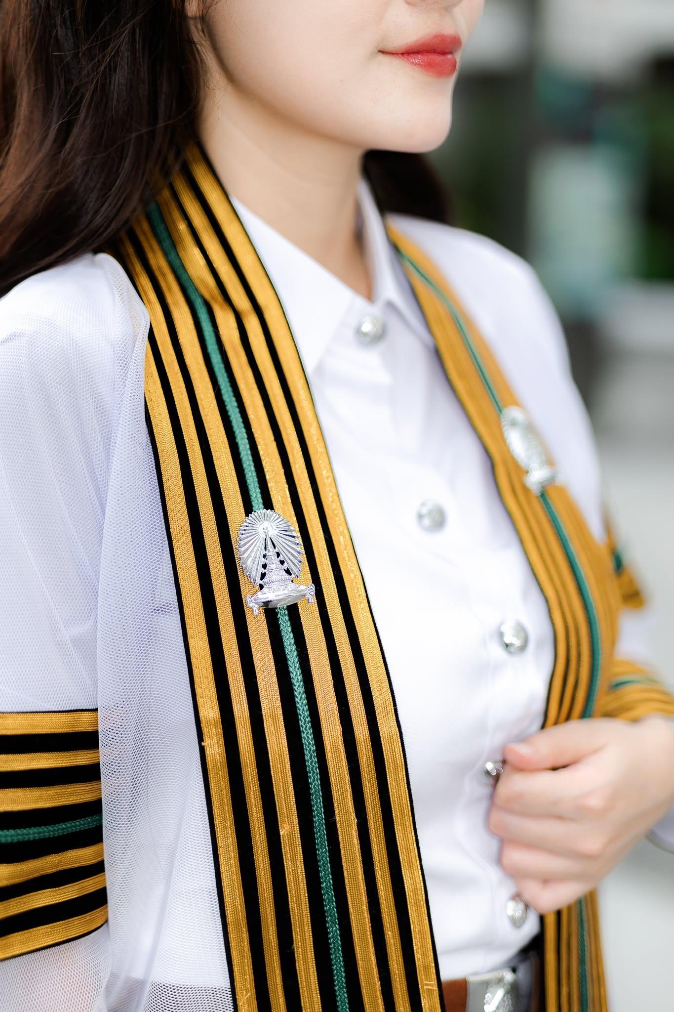 ผลงานรับปริญญา จุฬาลงกรณ์มหาวิทยาลัย โดย ถ่ายกับฟิล์ม ภาพที่ 8