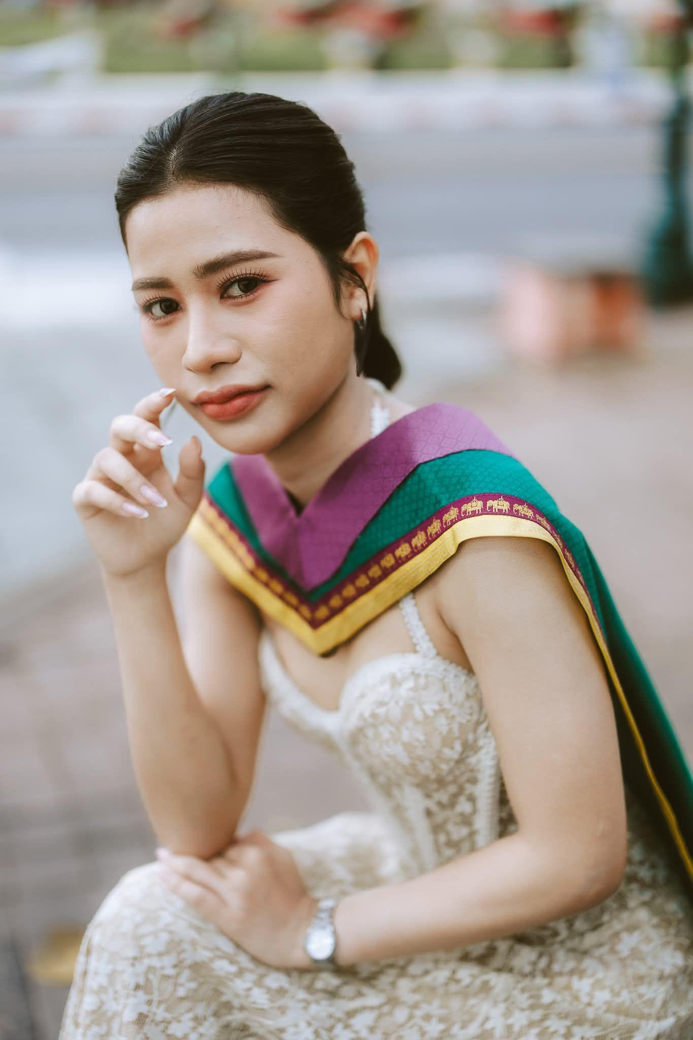 ผลงานรับปริญญา มหาวิทยาลัยราชภัฏสุรินทร์ โดย ถ่ายกับฟิล์ม ภาพที่ 17