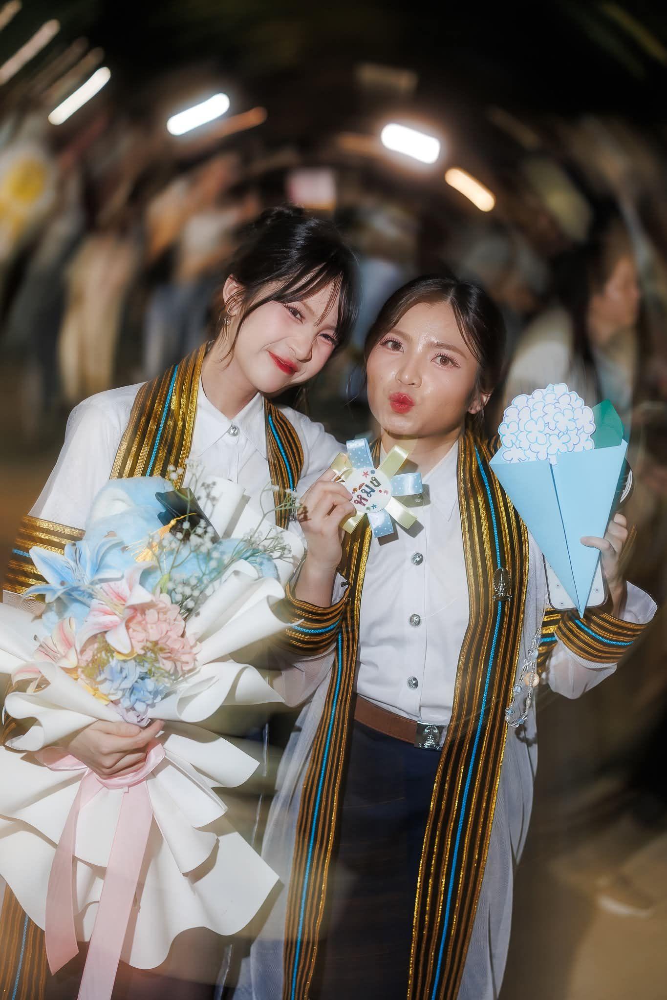 ผลงานรับปริญญา จุฬาลงกรณ์มหาวิทยาลัย โดย ถ่ายกับฟิล์ม ภาพที่ 18