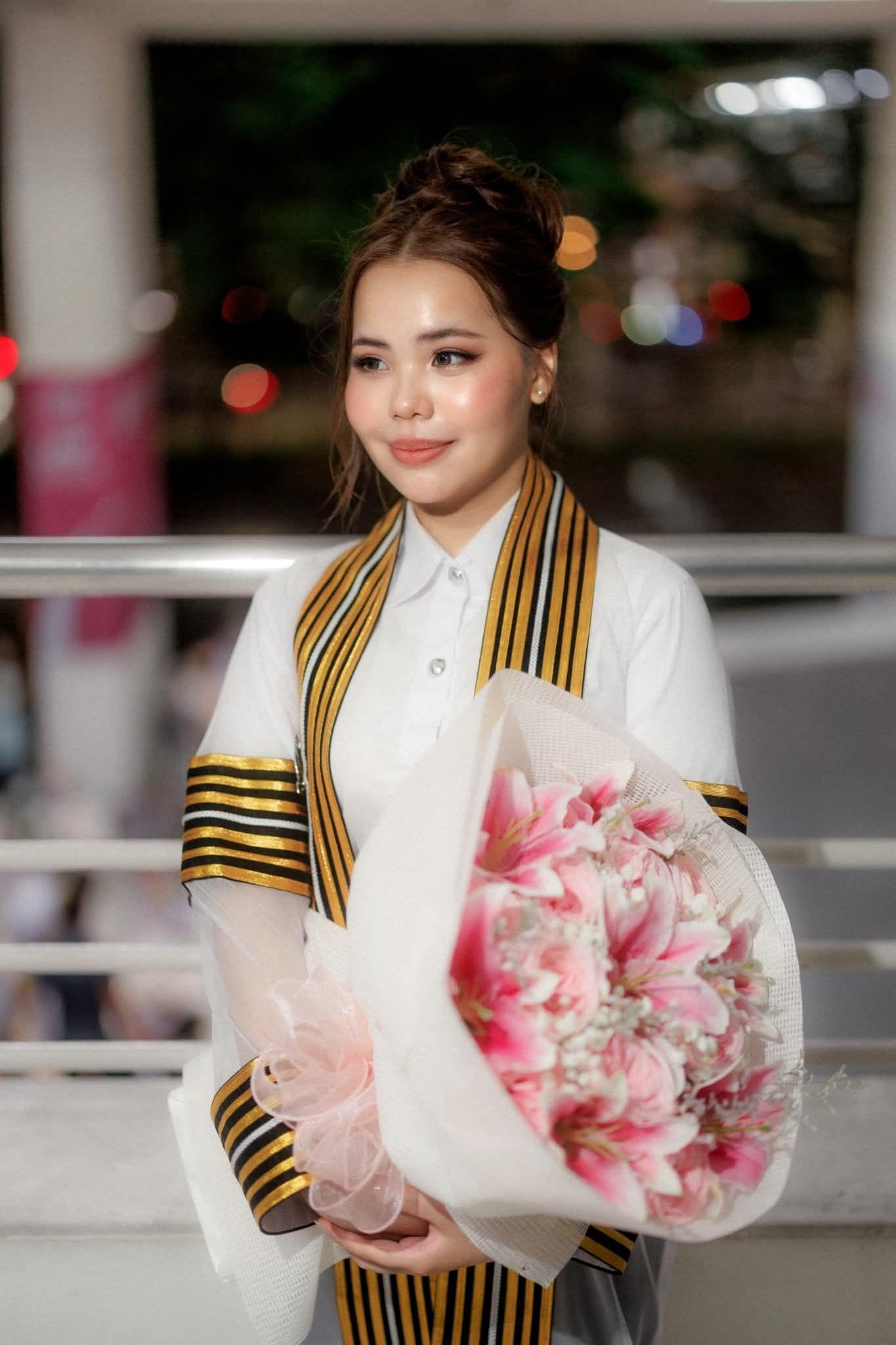 ผลงานรับปริญญา จุฬาลงกรณ์มหาวิทยาลัย โดย ถ่ายกับฟิล์ม ภาพที่ 20