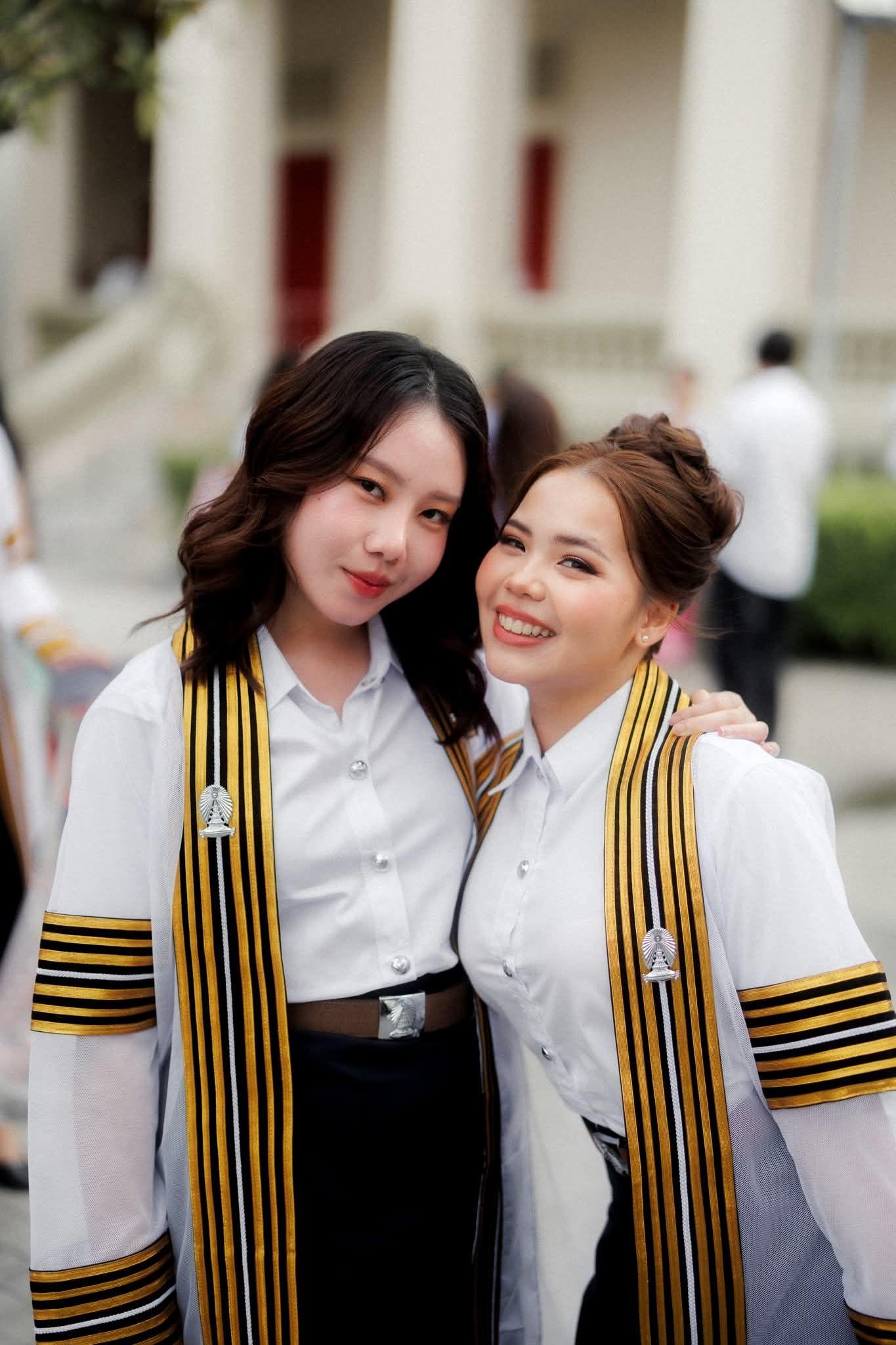 ผลงานรับปริญญา จุฬาลงกรณ์มหาวิทยาลัย โดย ถ่ายกับฟิล์ม ภาพที่ 7