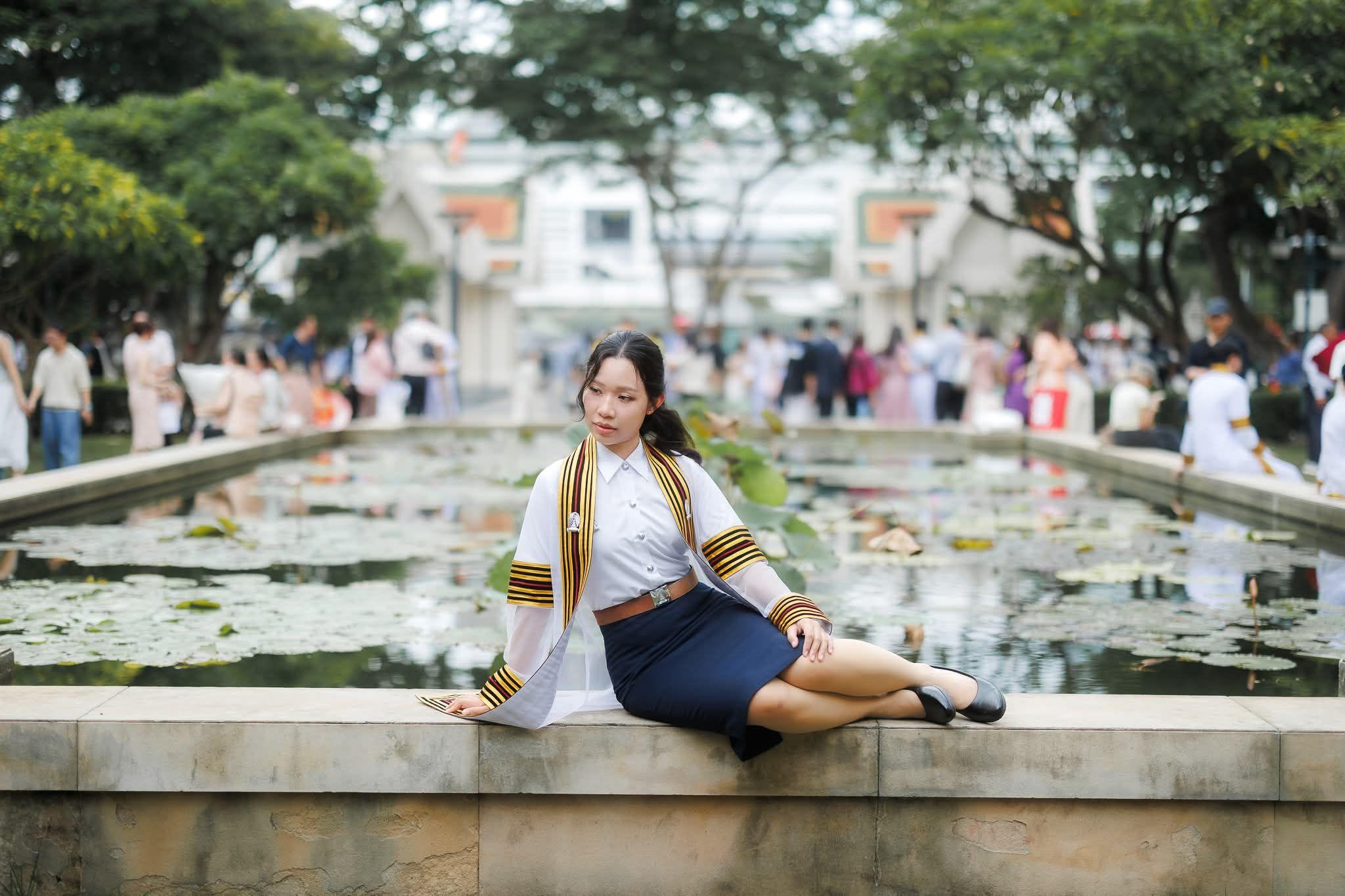 ผลงานรับปริญญา จุฬาลงกรณ์มหาวิทยาลัย โดย ถ่ายกับฟิล์ม ภาพที่ 7