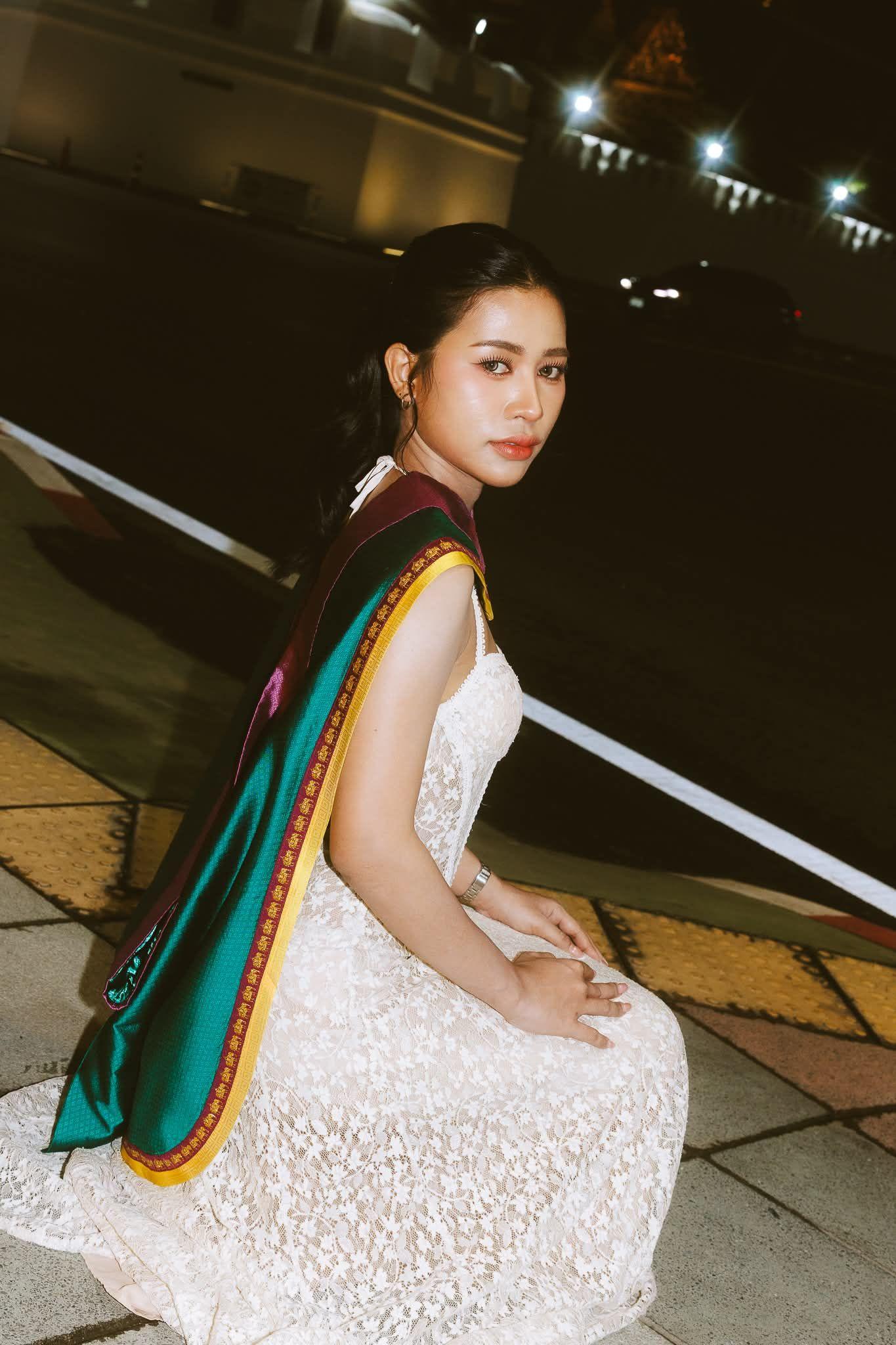 ผลงานรับปริญญา มหาวิทยาลัยราชภัฏสุรินทร์ โดย ถ่ายกับฟิล์ม ภาพที่ 20