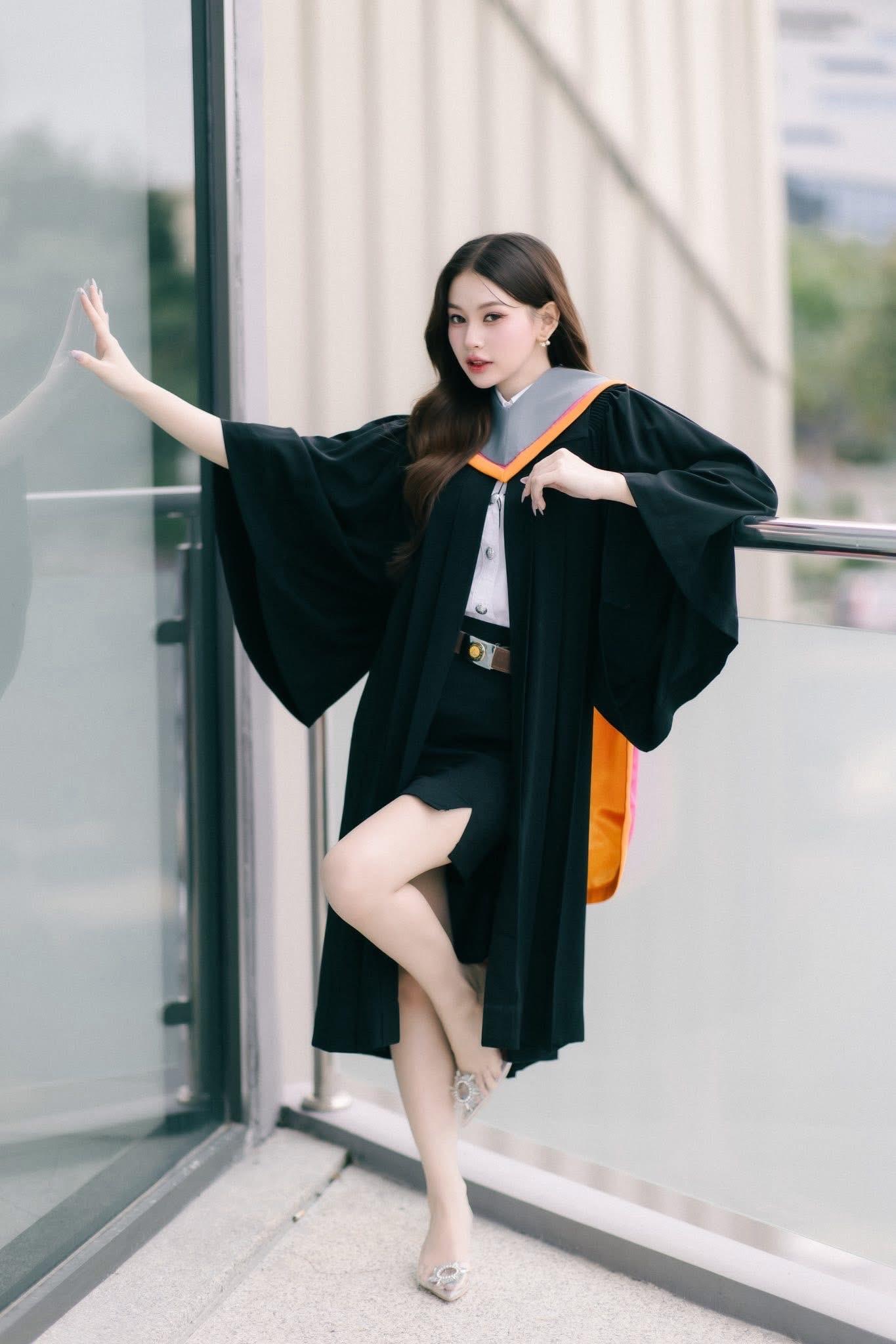 ผลงานรับปริญญา มหาวิทยาลัยบูรพา โดย Easydayphotos ภาพที่ 14