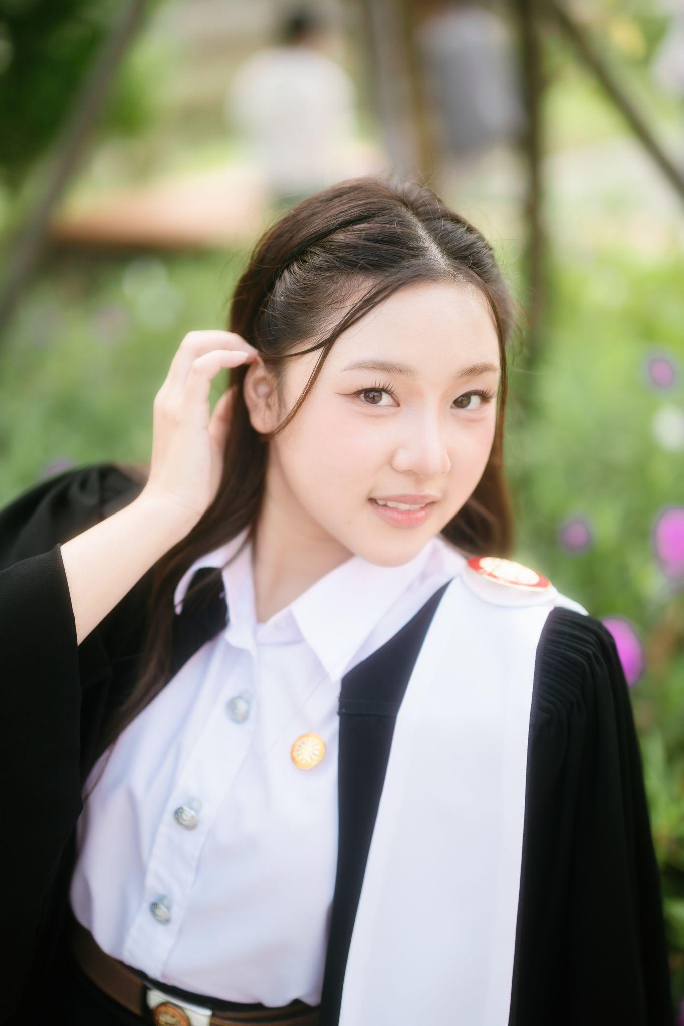 ผลงานรับปริญญา มหาวิทยาลัยธรรมศาสตร์ โดย Jojo ภาพที่ 10
