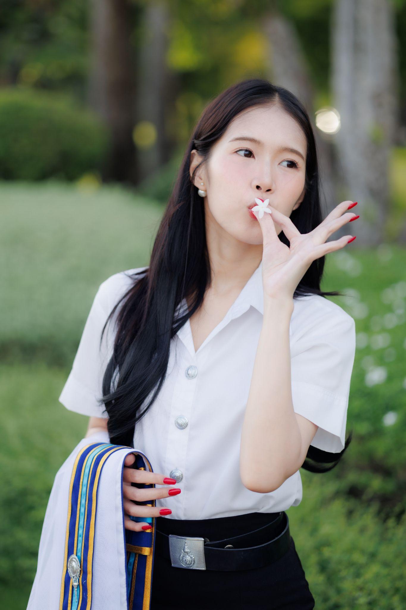 ผลงานรับปริญญา มหาวิทยาลัยเทคโนโลยีราชมงคลธัญบุรี โดย Benz photoo ภาพที่ 4