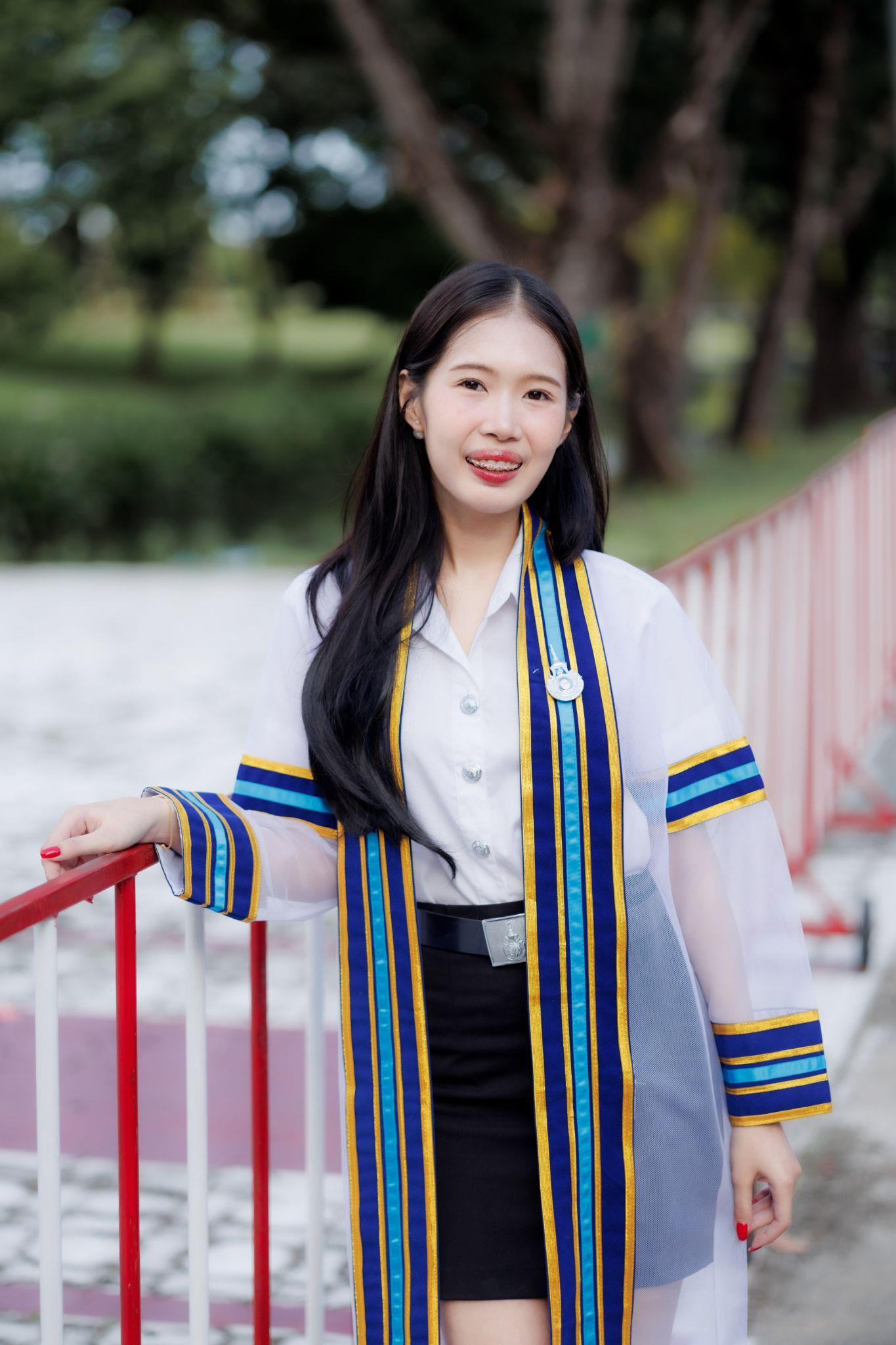 ผลงานรับปริญญา มหาวิทยาลัยเทคโนโลยีราชมงคลธัญบุรี โดย Benz photoo ภาพที่ 5