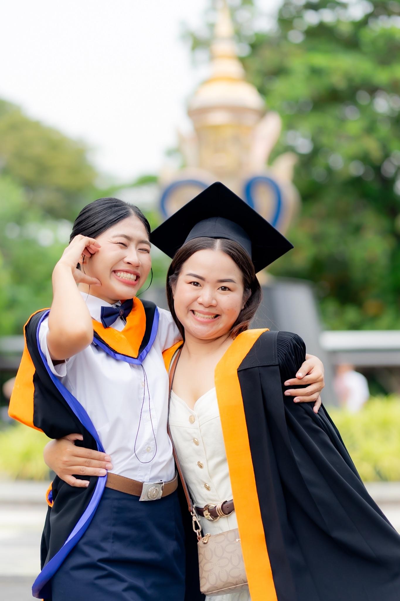 ผลงานรับปริญญา มหาวิทยาลัยมหิดล โดย Ptim ภาพที่ 4