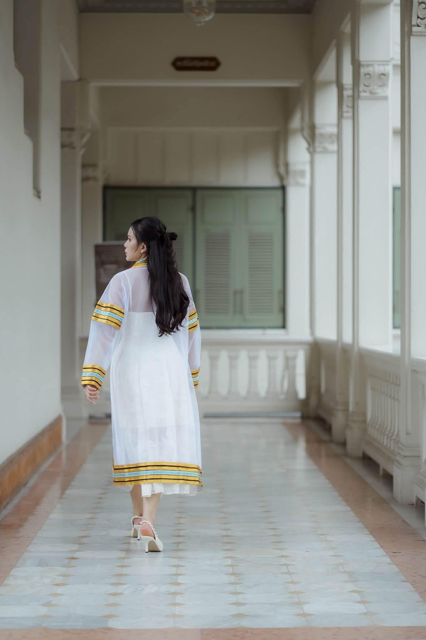 ผลงานรับปริญญา โดย Ptim ภาพที่ 4