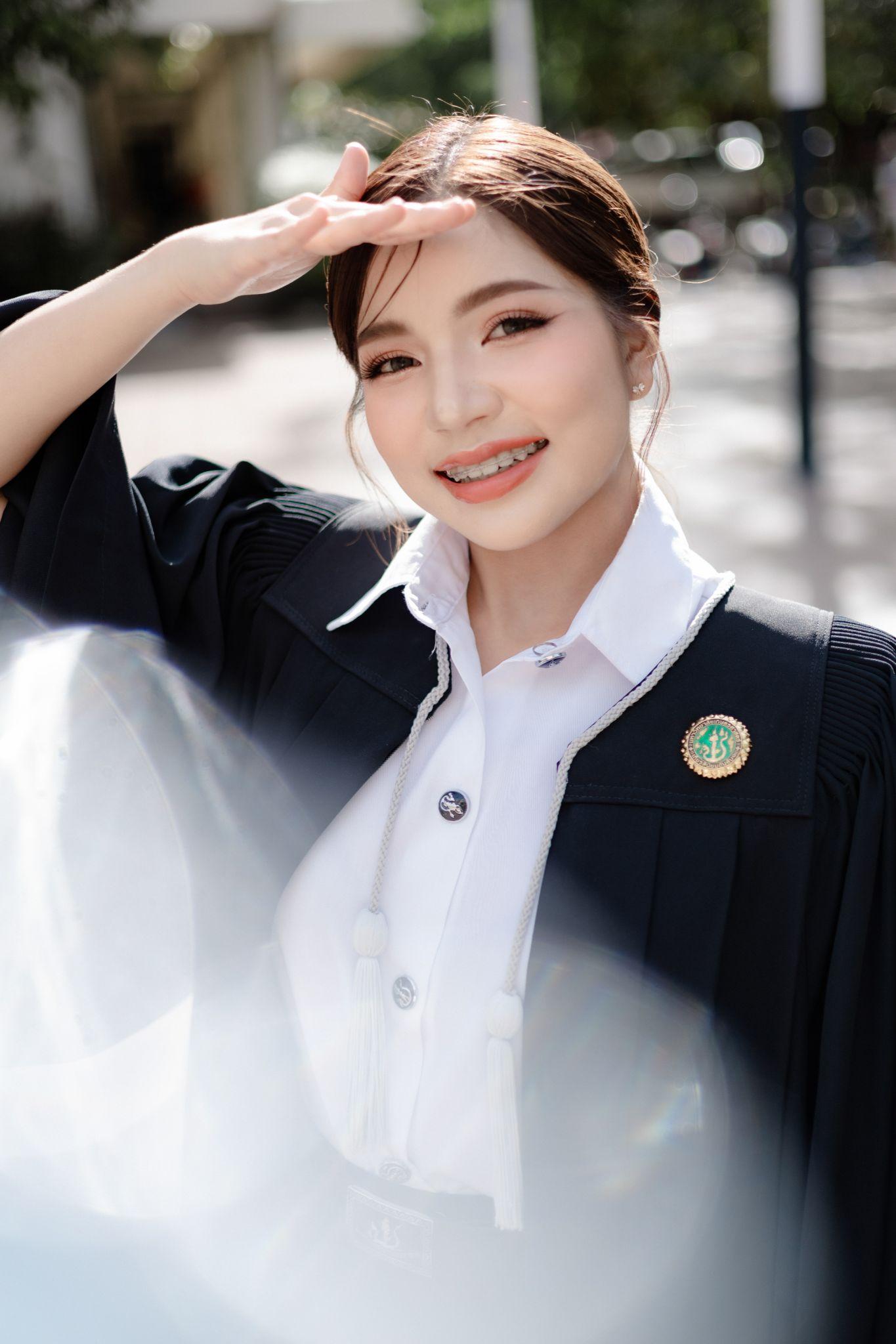 ผลงานรับปริญญา มหาวิทยาลัยเกษตรศาสตร์ โดย Fiw.photo ภาพที่ 1