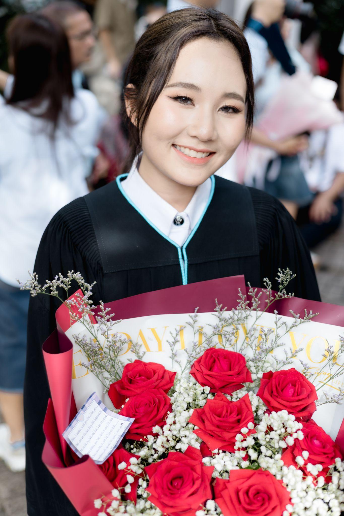 ผลงานรับปริญญา มหาวิทยาลัยเกษตรศาสตร์ โดย Fiw.photo ภาพที่ 9