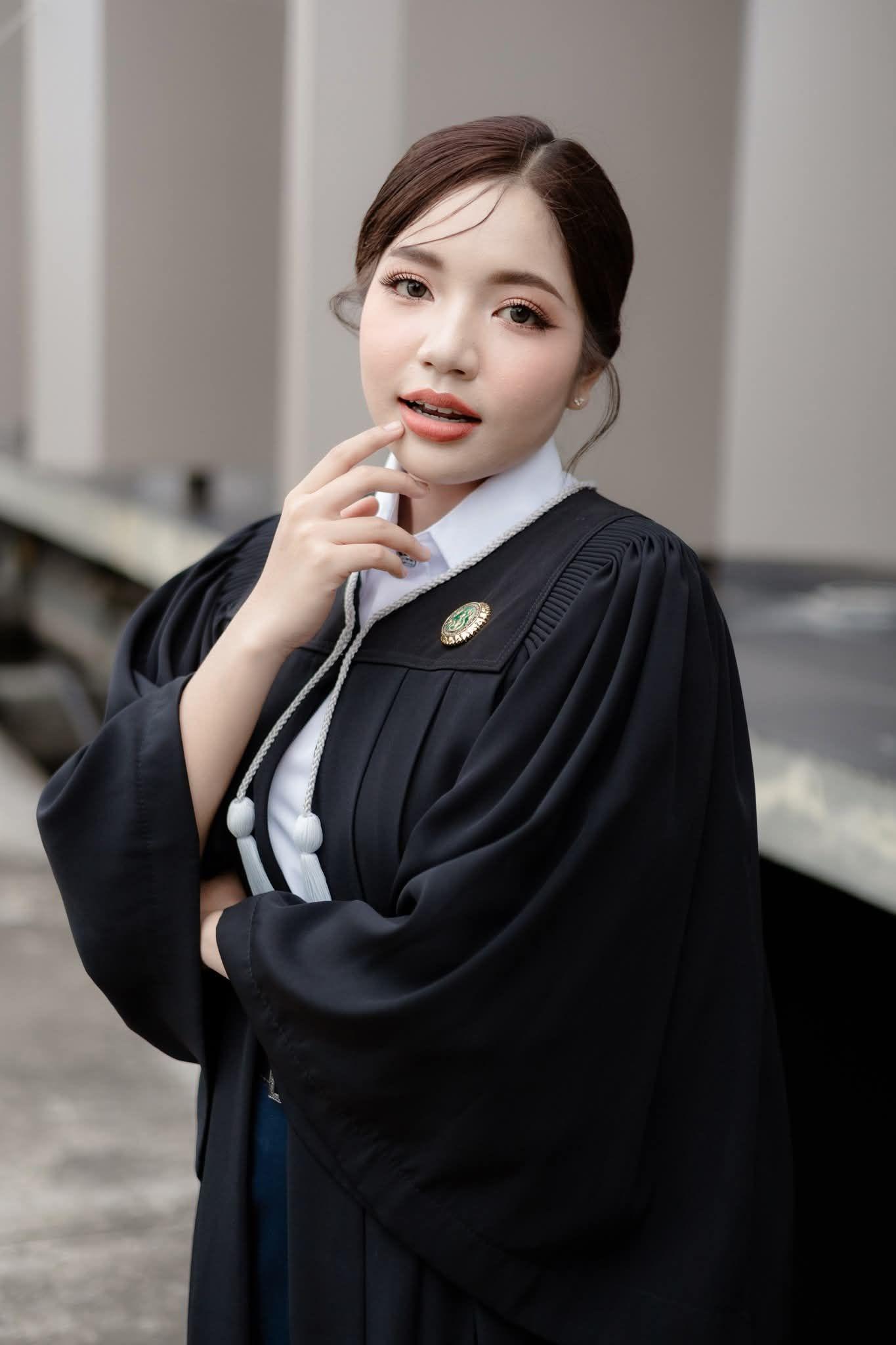 ผลงานรับปริญญา โดย Fiw.photo ภาพที่ 3