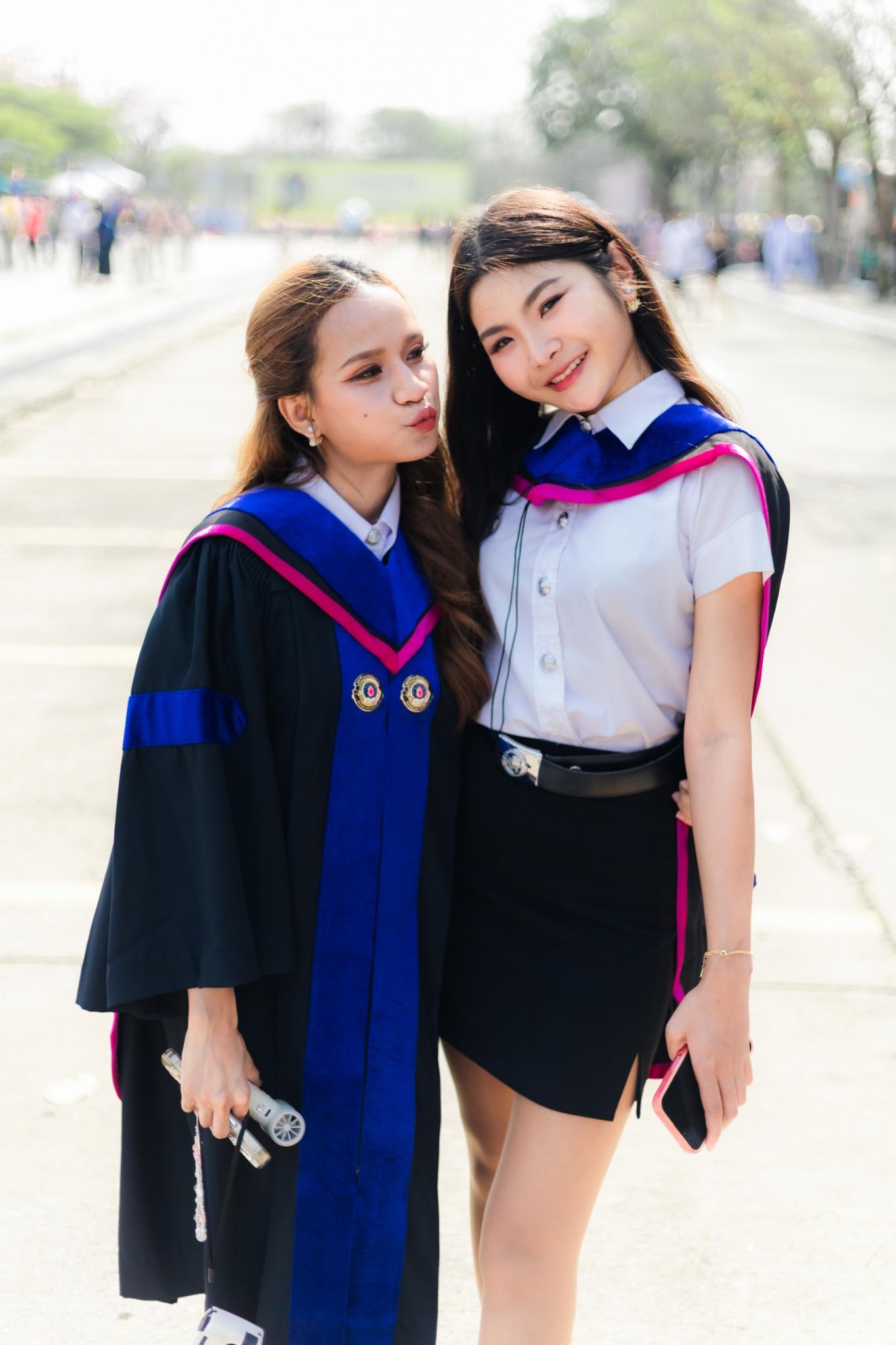 ผลงานรับปริญญา มหาวิทยาลัยปทุมธานี โดย Kevensyn ภาพที่ 3
