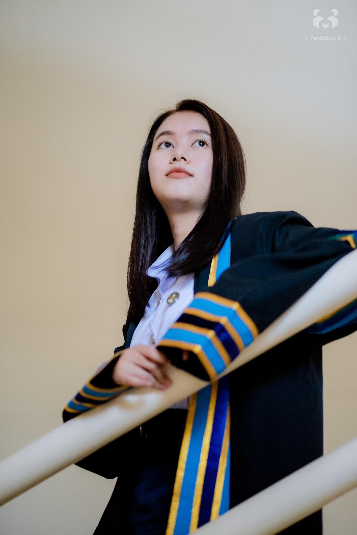 ผลงานรับปริญญา มหาวิทยาลัยราชภัฏเพชรบูรณ์ โดย PandaStudio🐼 ภาพที่ 16