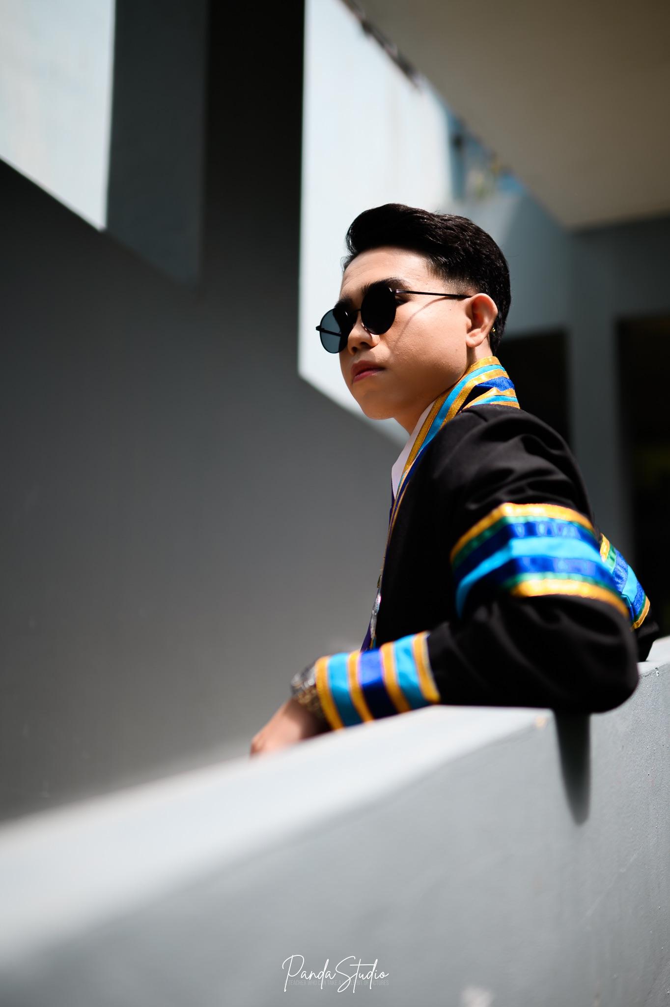 ผลงานรับปริญญา มหาวิทยาลัยราชภัฏเพชรบูรณ์ โดย PandaStudio🐼 ภาพที่ 1